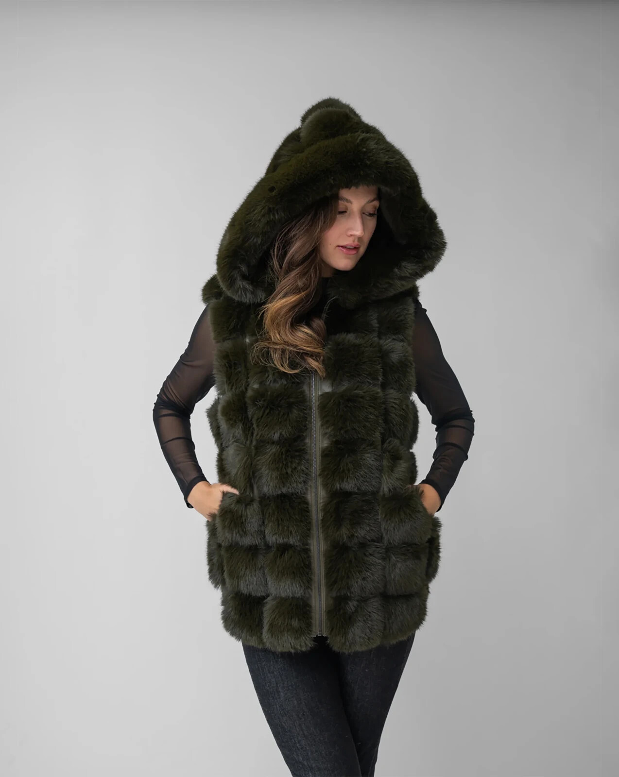 [Adrienne Landau] Faux Fur & Faux Leather Hooded Vest – New – Released 2025