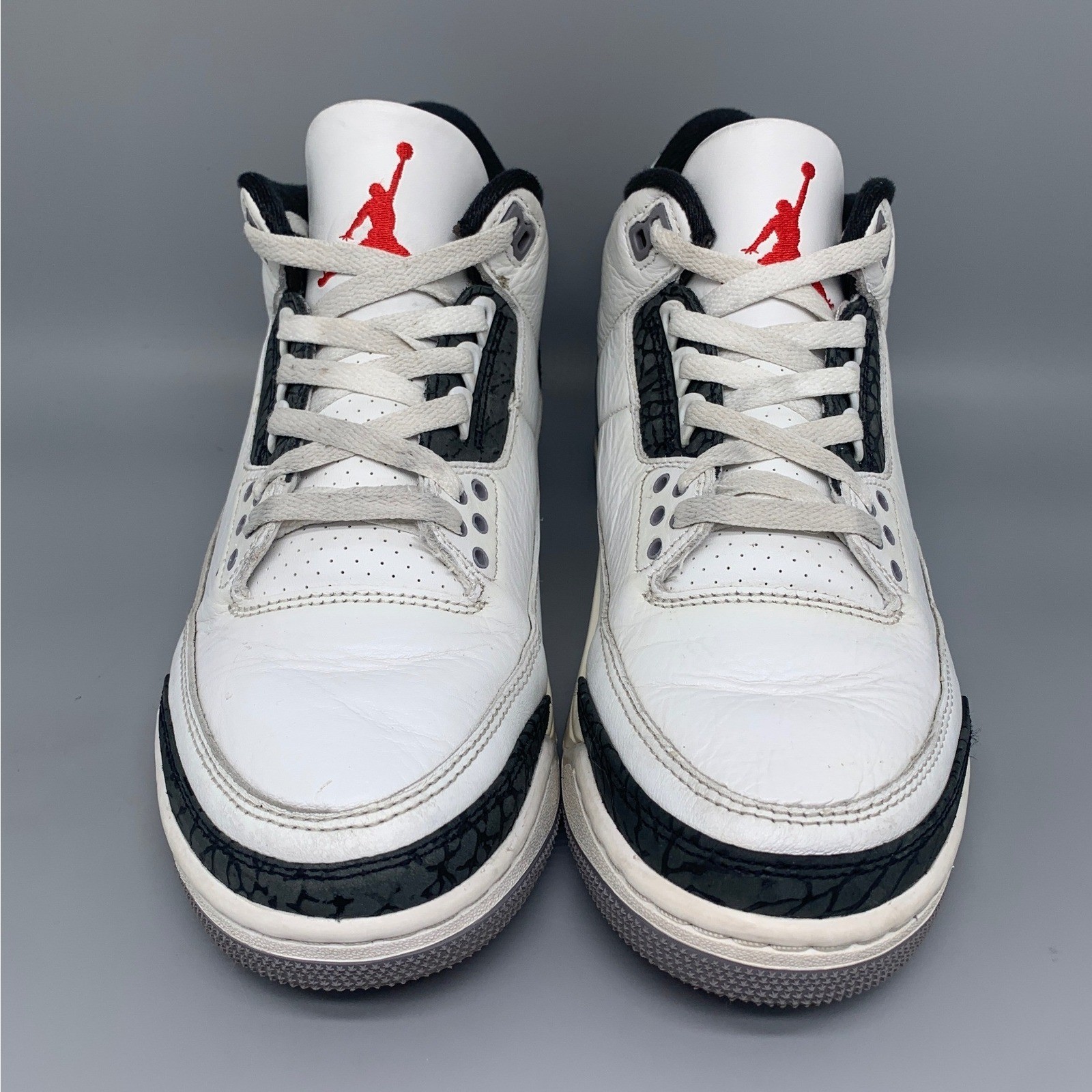 Jordan 3 Retro Cement Grey Basketball Shoes CT8532-106 Men’s Sz 8.5