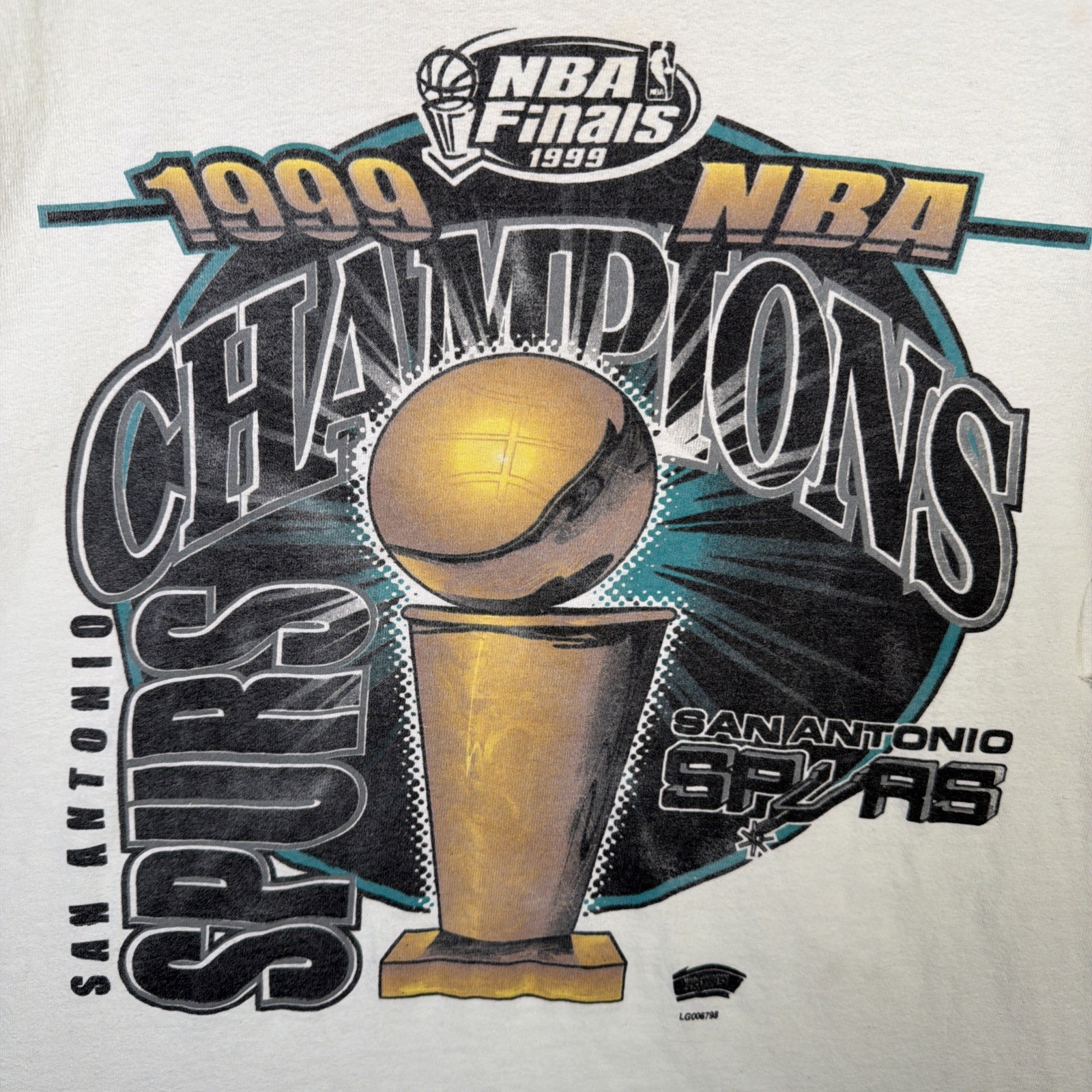 Vintage San Antonio Spurs Shirt 2XL White 90s Basketball NBA Finals 1999 Sports