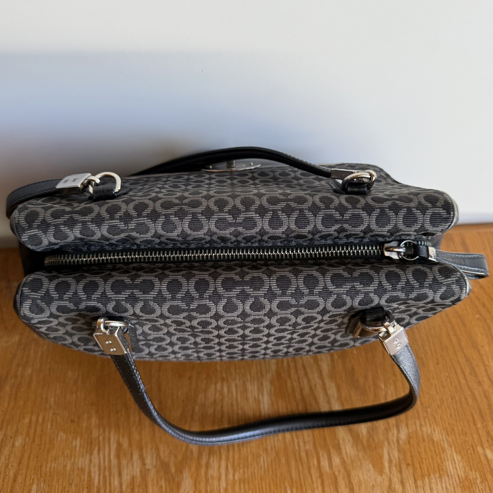 COACH Purse Madison Madeline Satchel/ Black and Grey 25215