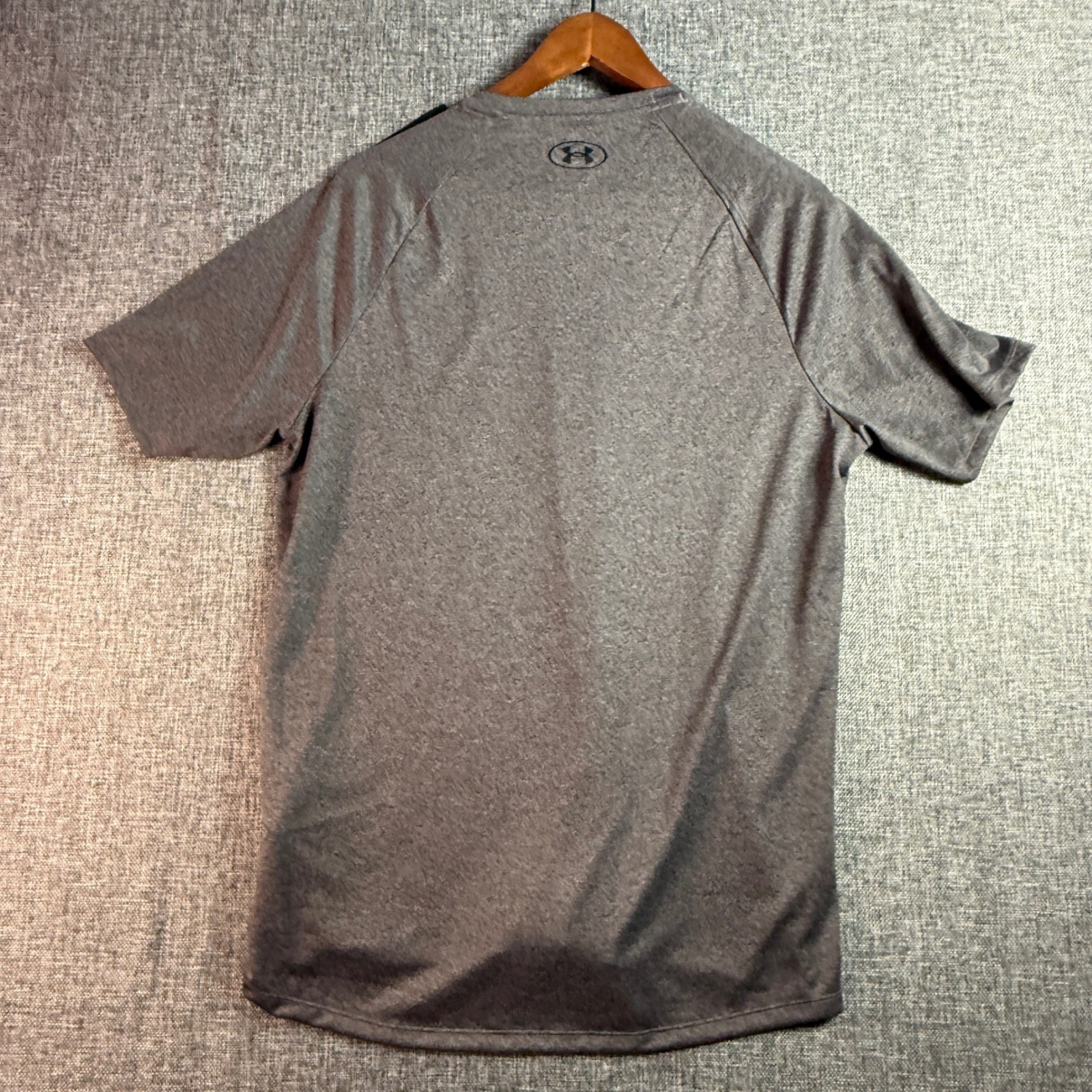 Mens Under Armour Tech 2.0 SS Tee Size M Gray-New With Tags