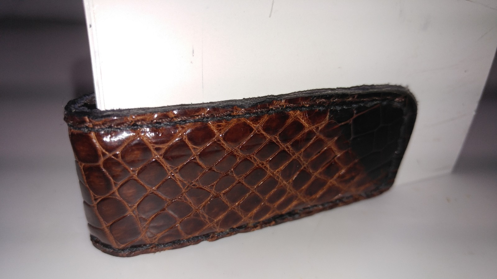 NEW Authentic Magnetic MONEY CLIP ALLIGATOR HIPSTER Slim CASH Bill Holder NWOT