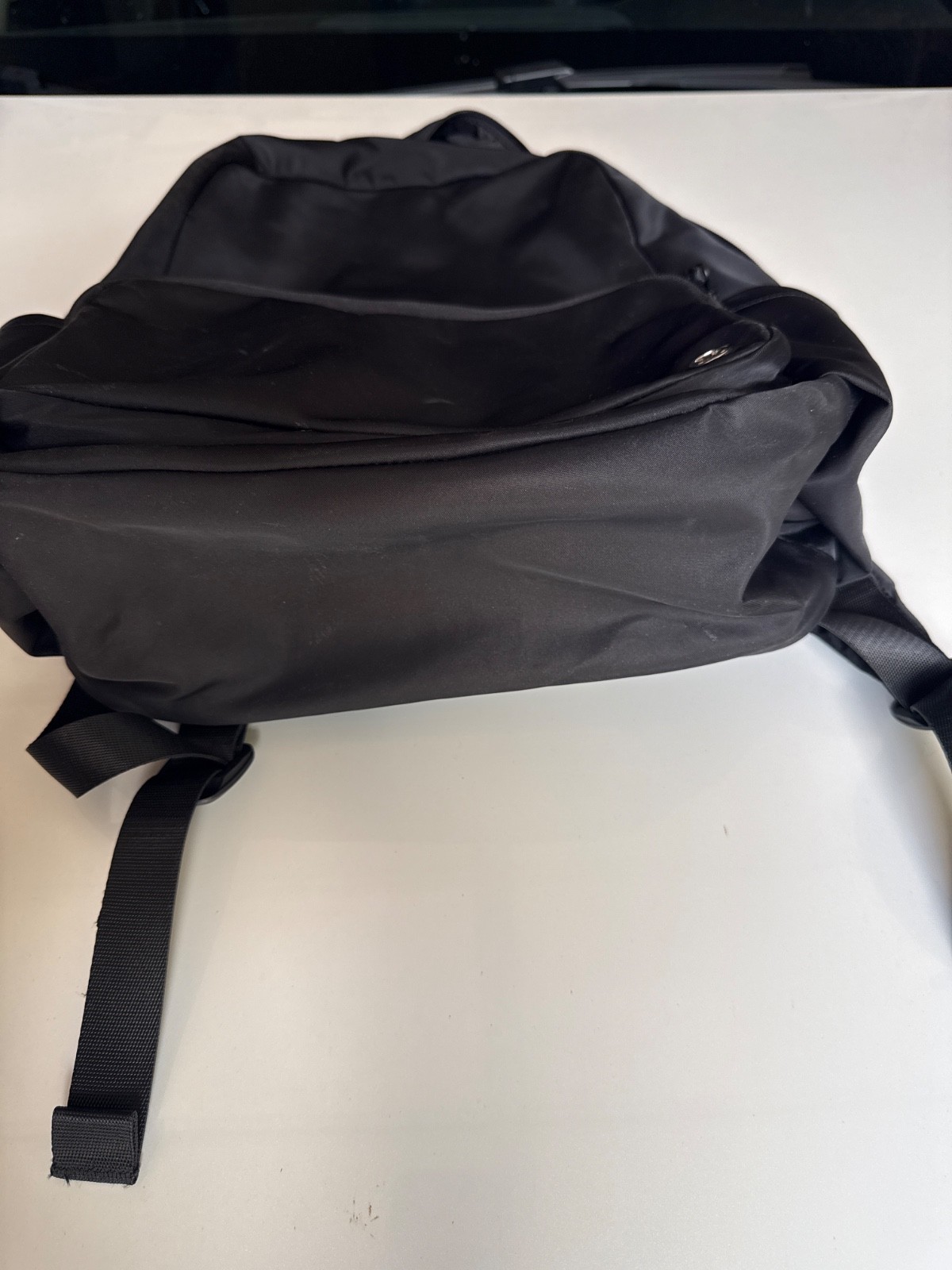Lululemon Everywhere Backpack Color Black NEW WITHOUT TAGS