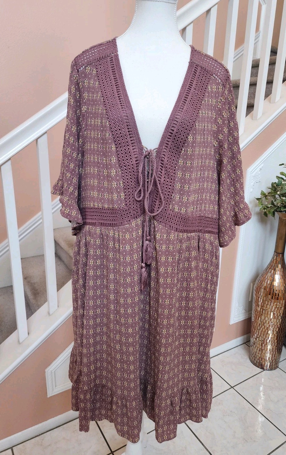 TORRID Mauve Print Crochet Trim Lace Up Short Sleeve Boho Dress Sz 3 3X 22-24