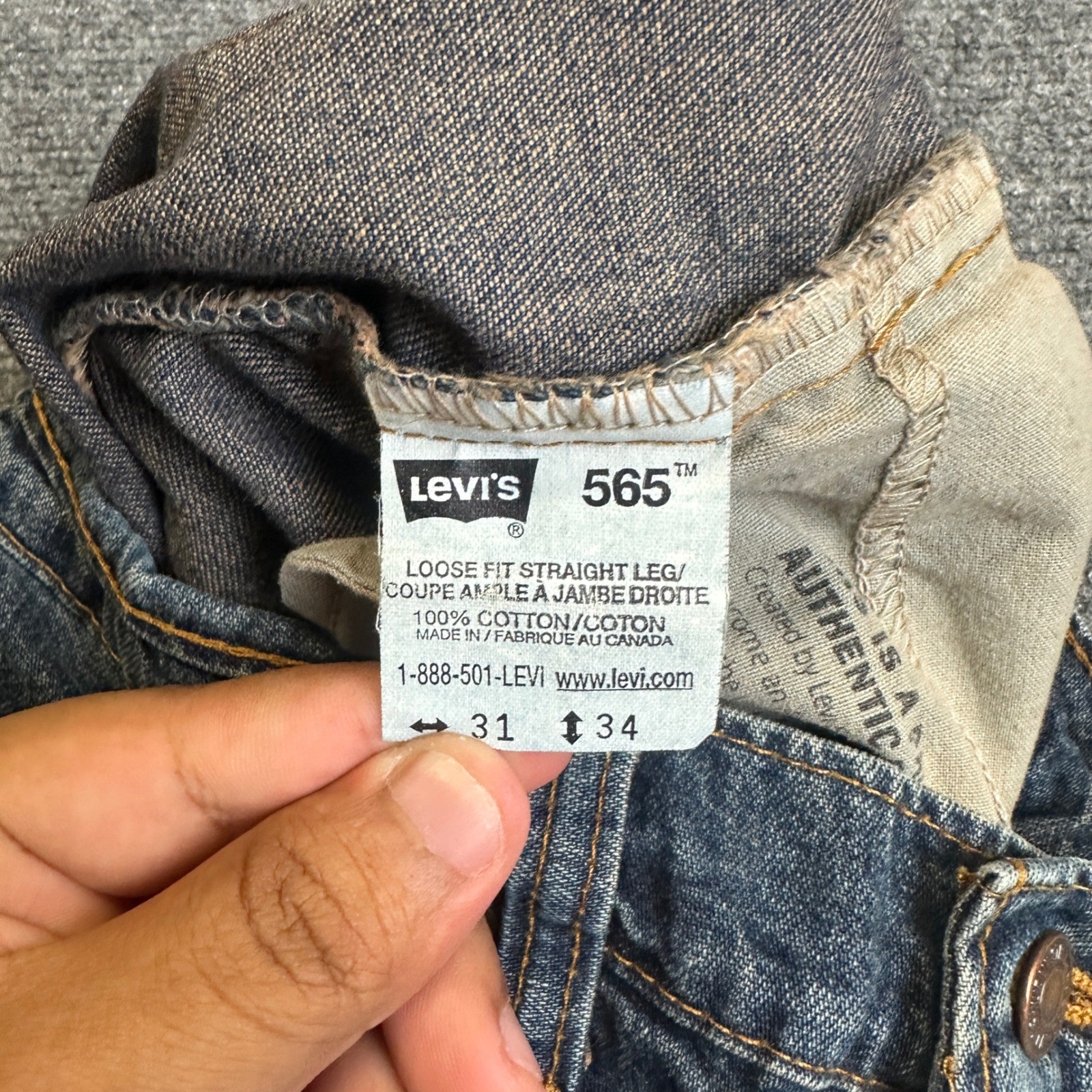 Vintage Levi’s 565 Loose Fit Straight Leg Mens 31×34 Blue Jeans 90s Baggy Denim