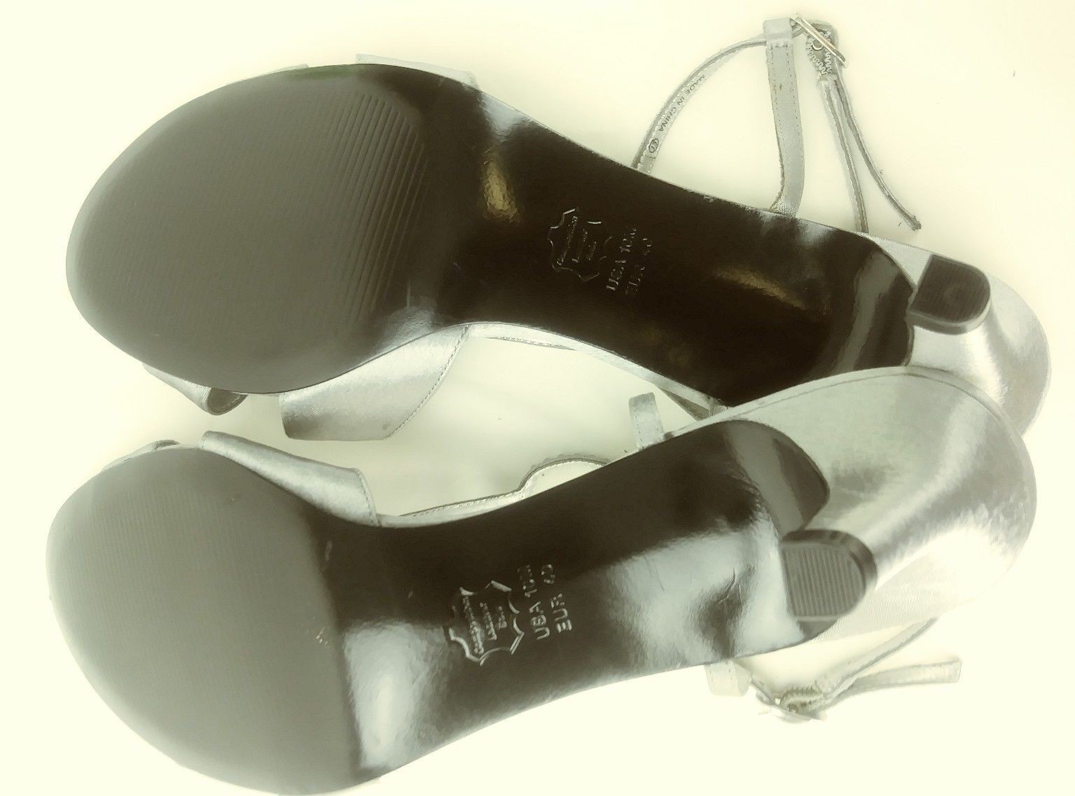 Adrianna Papell Boutique Wos Heels US 10 M silver Fabric crystal wedding 2641