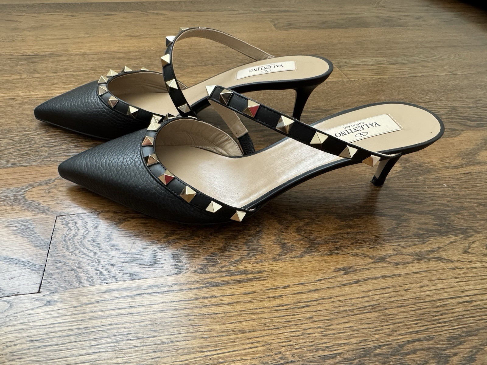 Valentino Garavani 50mm Rockstud Pointed Toe Mule In Black Size 38EU/8B