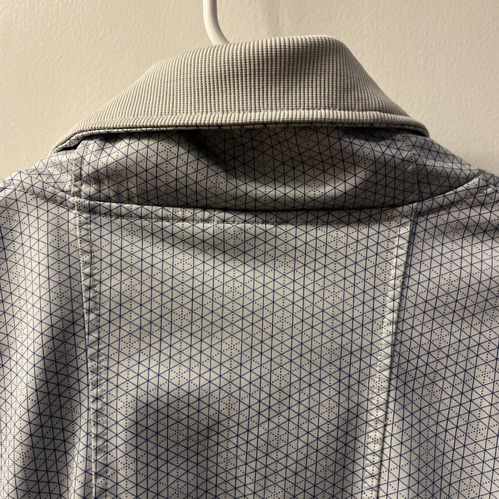 BENCH Womens Full Zip Jacket Size Lg Gray with Blue Asymmetrical Cross Fit