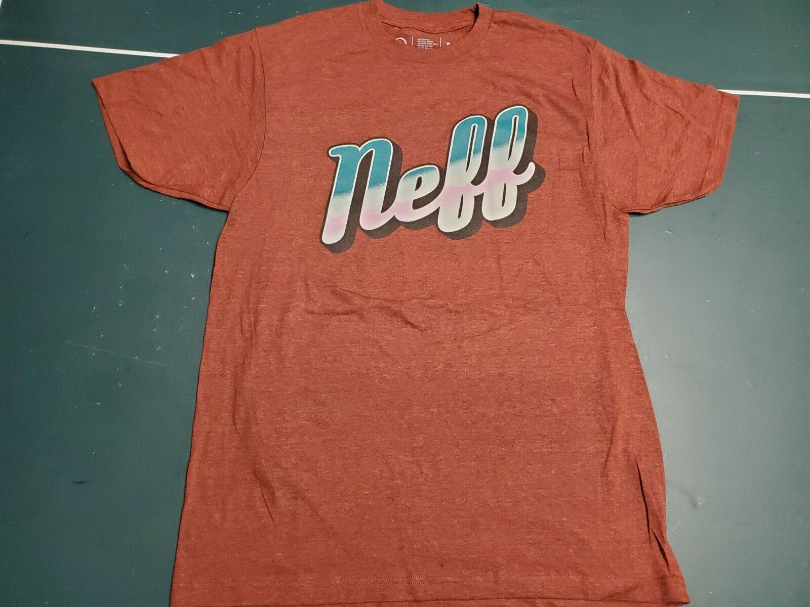 NEFF Men’s New T- Shirt Heather Burgundy Fancy Logo Print Free Ship