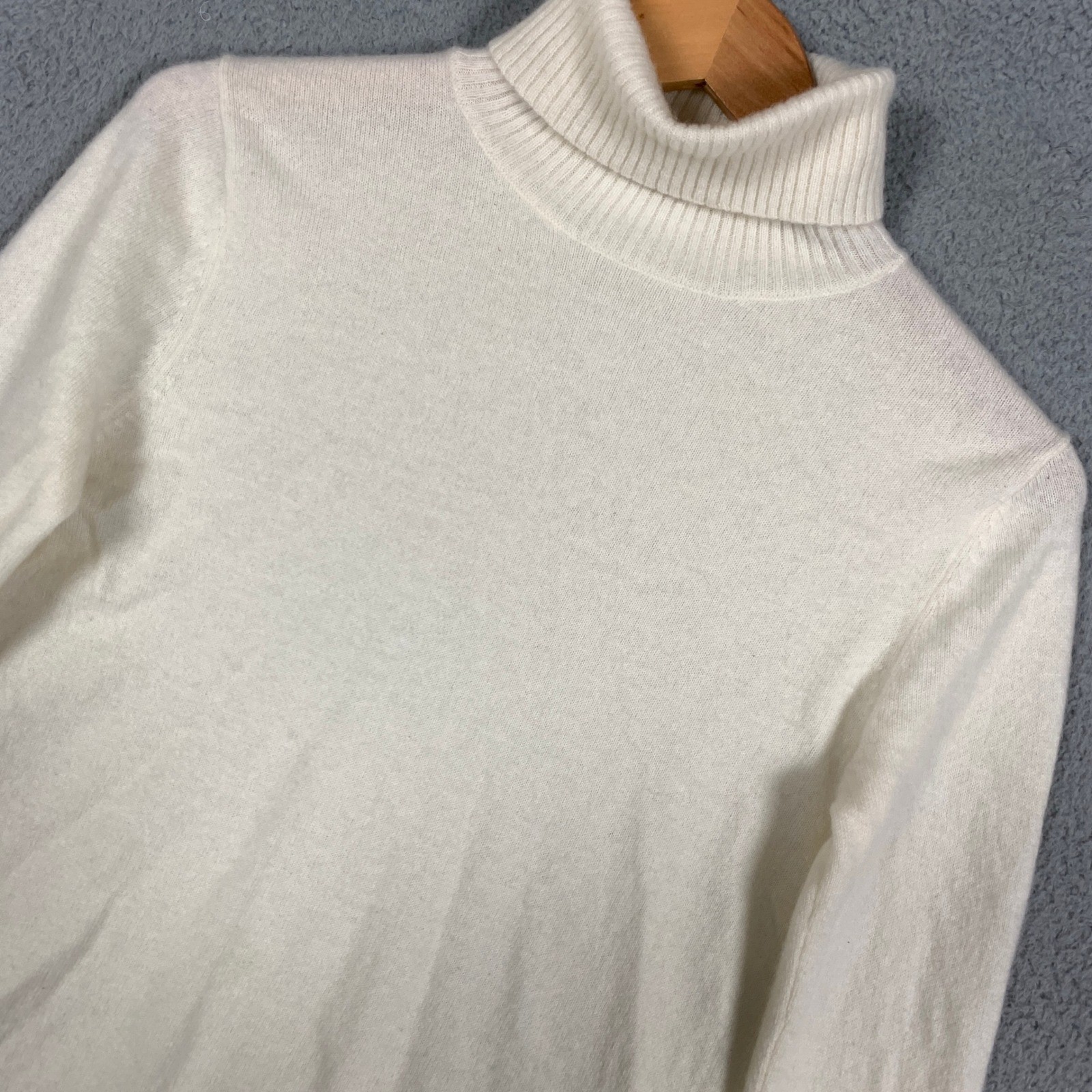 Silk Maison 100% Cashmere Turtleneck Sweater Women’s Small S Cream Knit Pullover