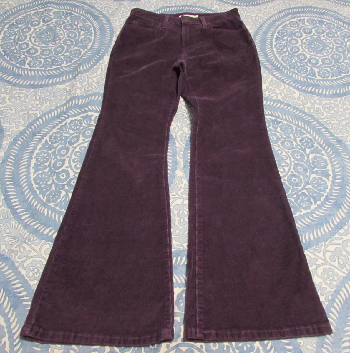 Levi’s 726 Jeans Women 28×30 Purple Corduroy High Rise Flare Bell Bottom Stretch