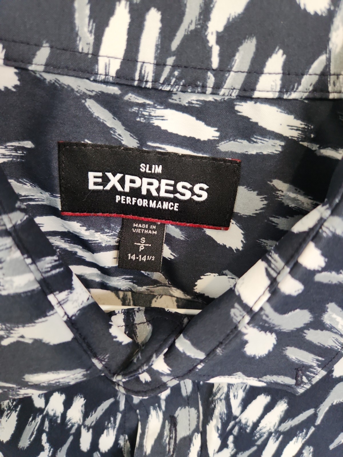 Men’s Dress Shirts Size Small/Medium Assorted Colors Express Stafford Homecoming