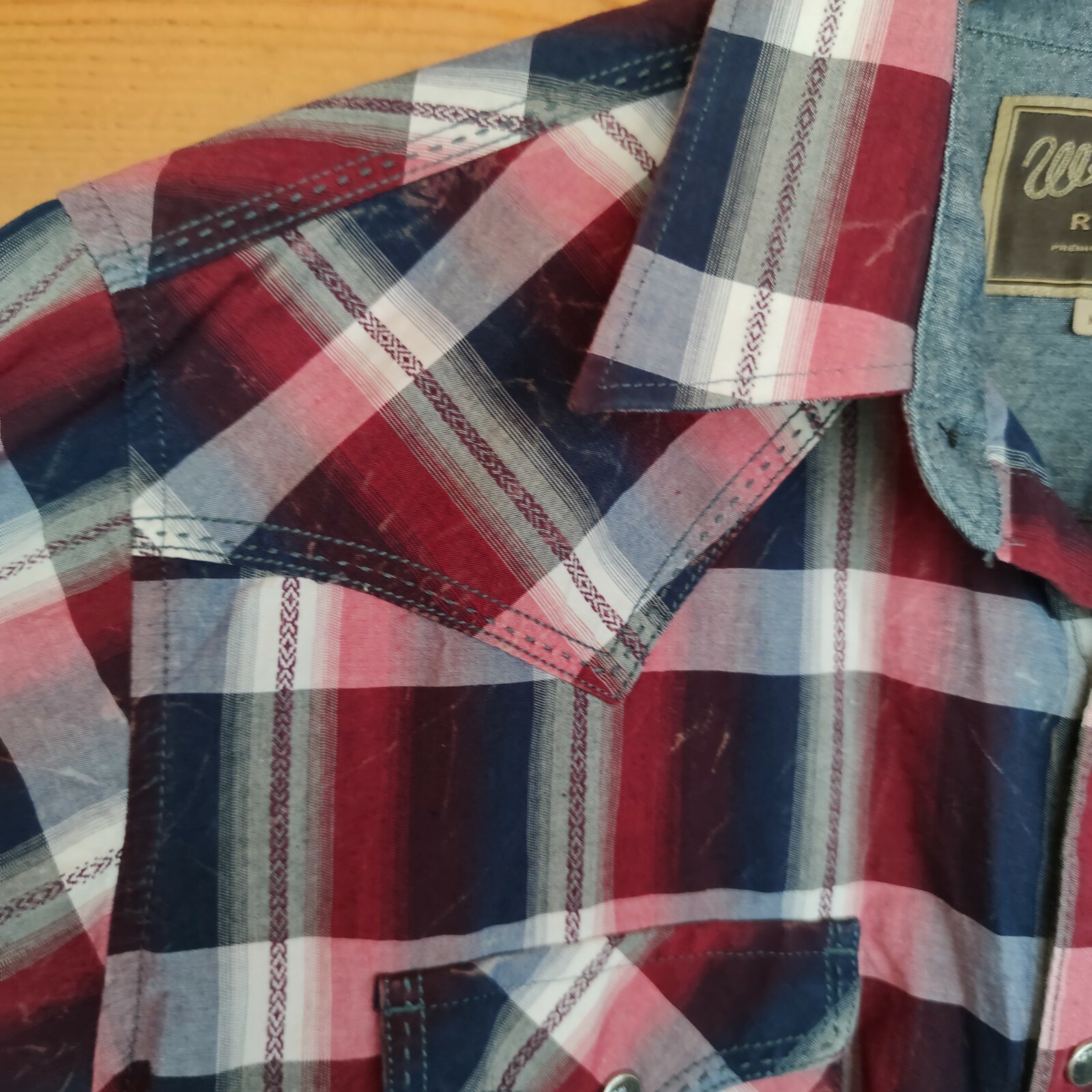 Wrangler Retro Western Plaid Pearl Snap Button Down Shirt Top Red Blue Sz Medium