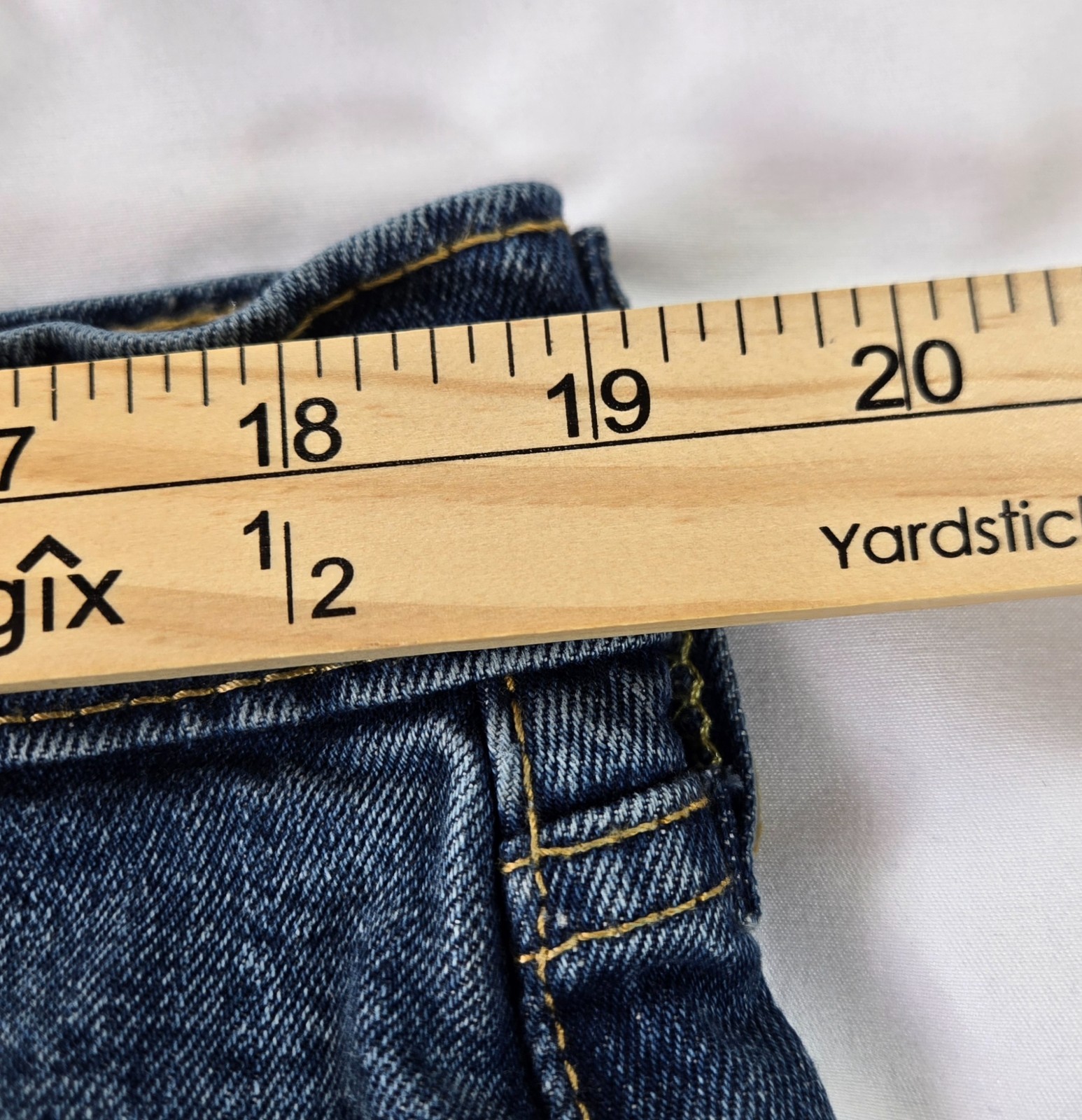 Levis Mens 38×30 514 Jeans Straight Leg Medium Wash Stretch