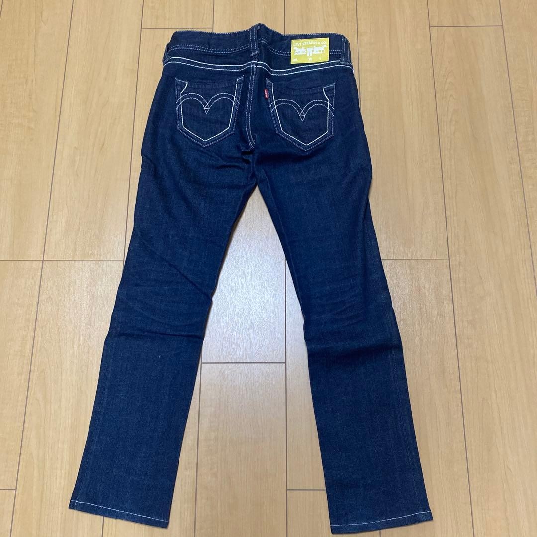 LEVI STRAUSS & CO. Dark Blue Denim