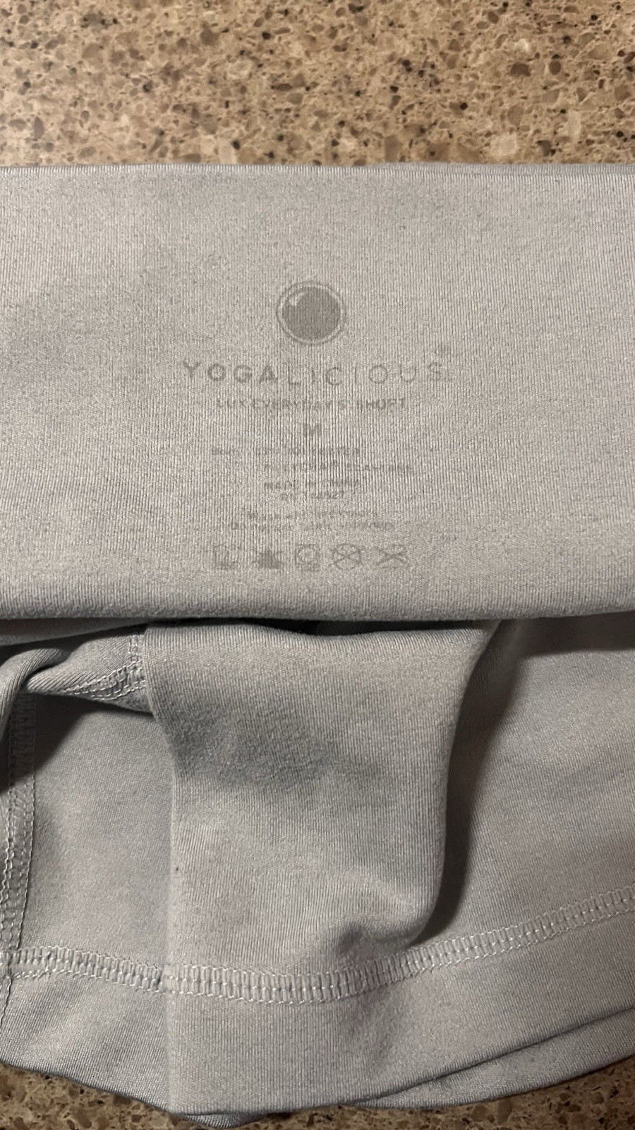 Yogalicious Lux Everyday’s Short High-Waisted Gray in Medium