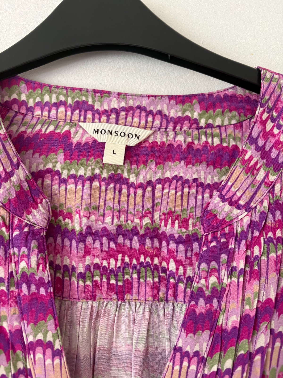 Monsoon Blaire Pink/Purple/Green/Beige Brushstroke Print Blouse Size L