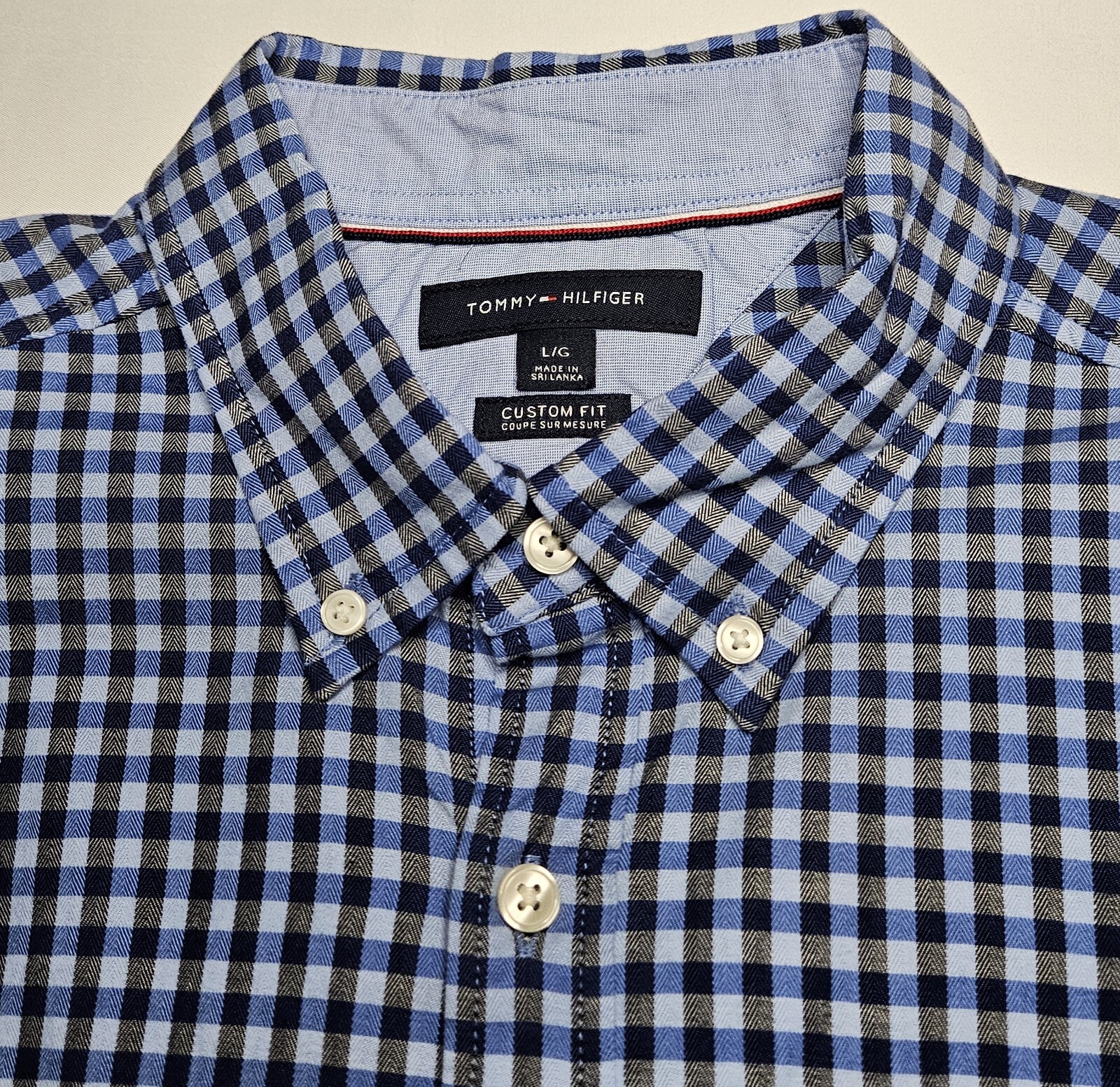Mens Tommy Hilfiger Custom Fit Long Sleeve Plaid Button Up Shirt Size Large