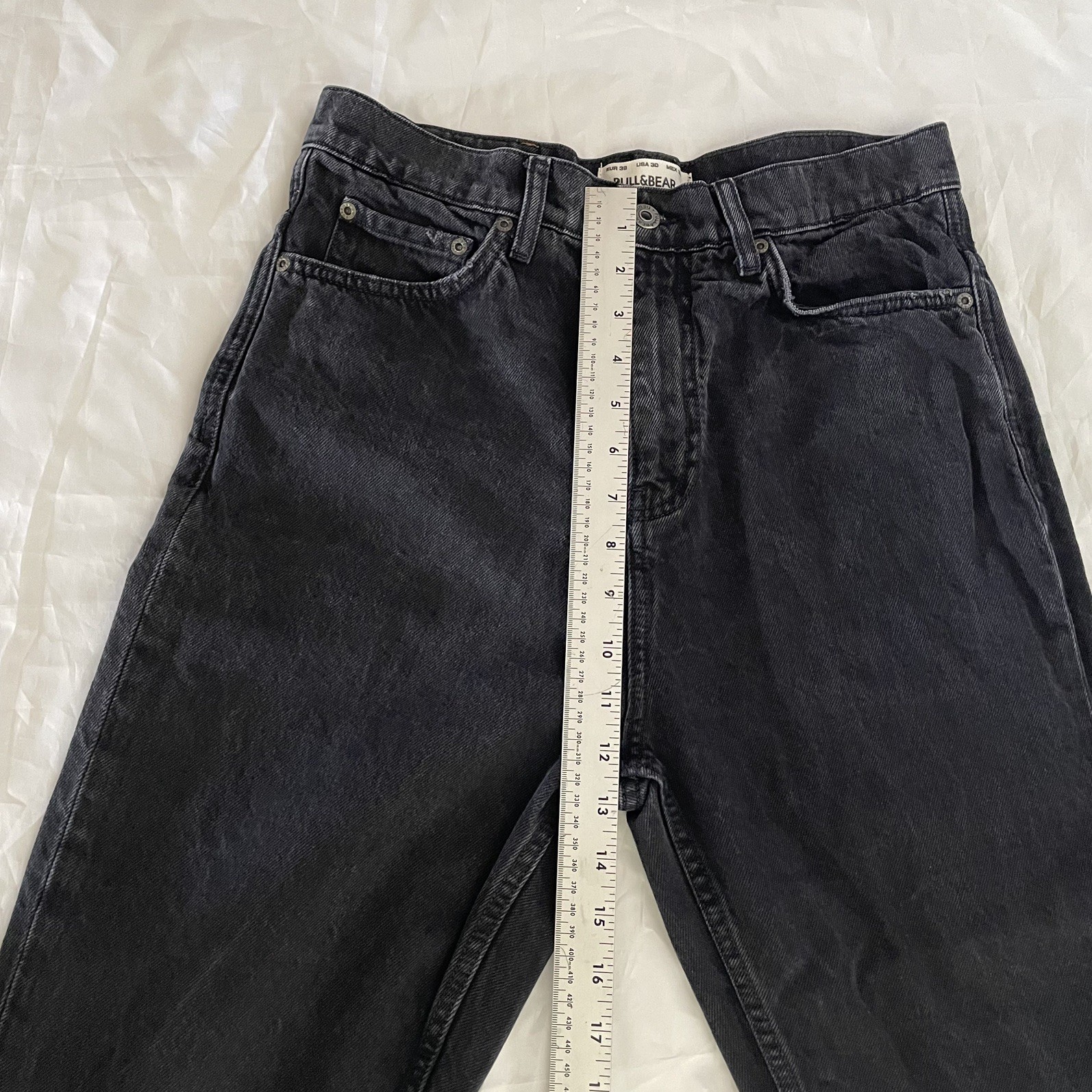 Pull & Bear Women’s High Rise Skinny Jeans Size 30– washed Black Denim