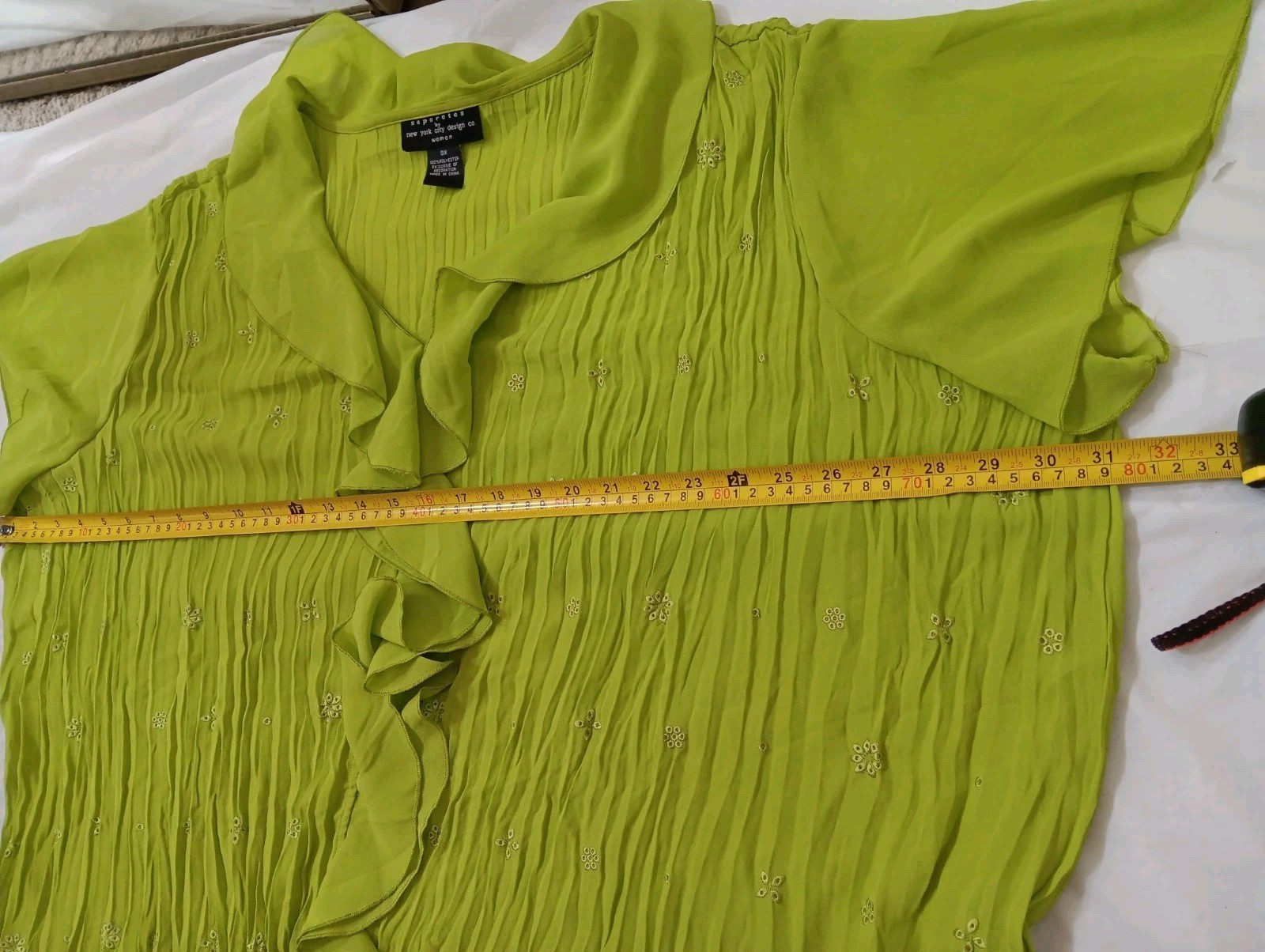 Separates by New York City Design Co Woman’.subtle embroidered details. Size 3XL