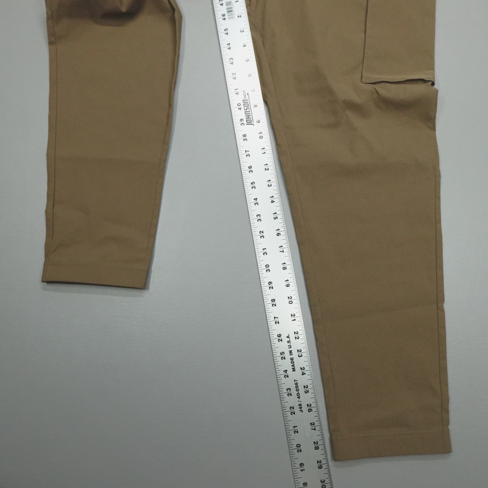 Kenneth Cole Active Men’s Tech Cargo Jogger Pants Khaki Tan Flex Stretch NWT