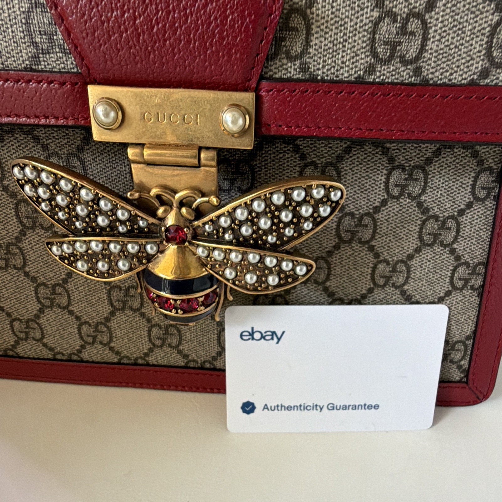 Gucci Queen Margaret GG Supreme Bee Shoulder Bag Red Navy 476541 Authentic Card
