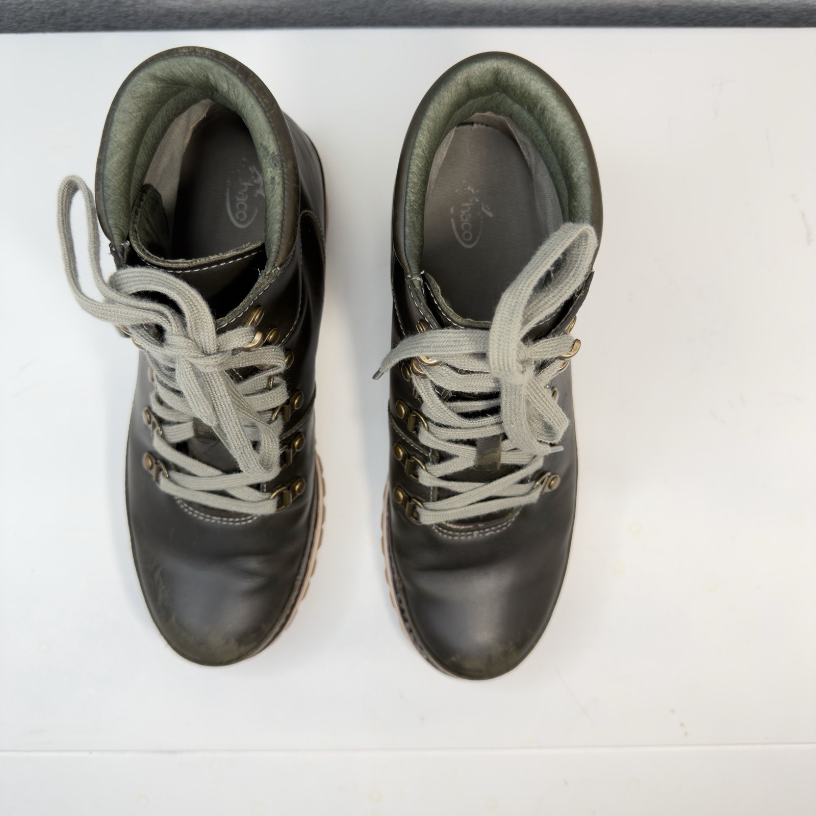 Chaco Fields WP Women’s Hiking Boots Olive Green Leather Waterproof Size 8.5