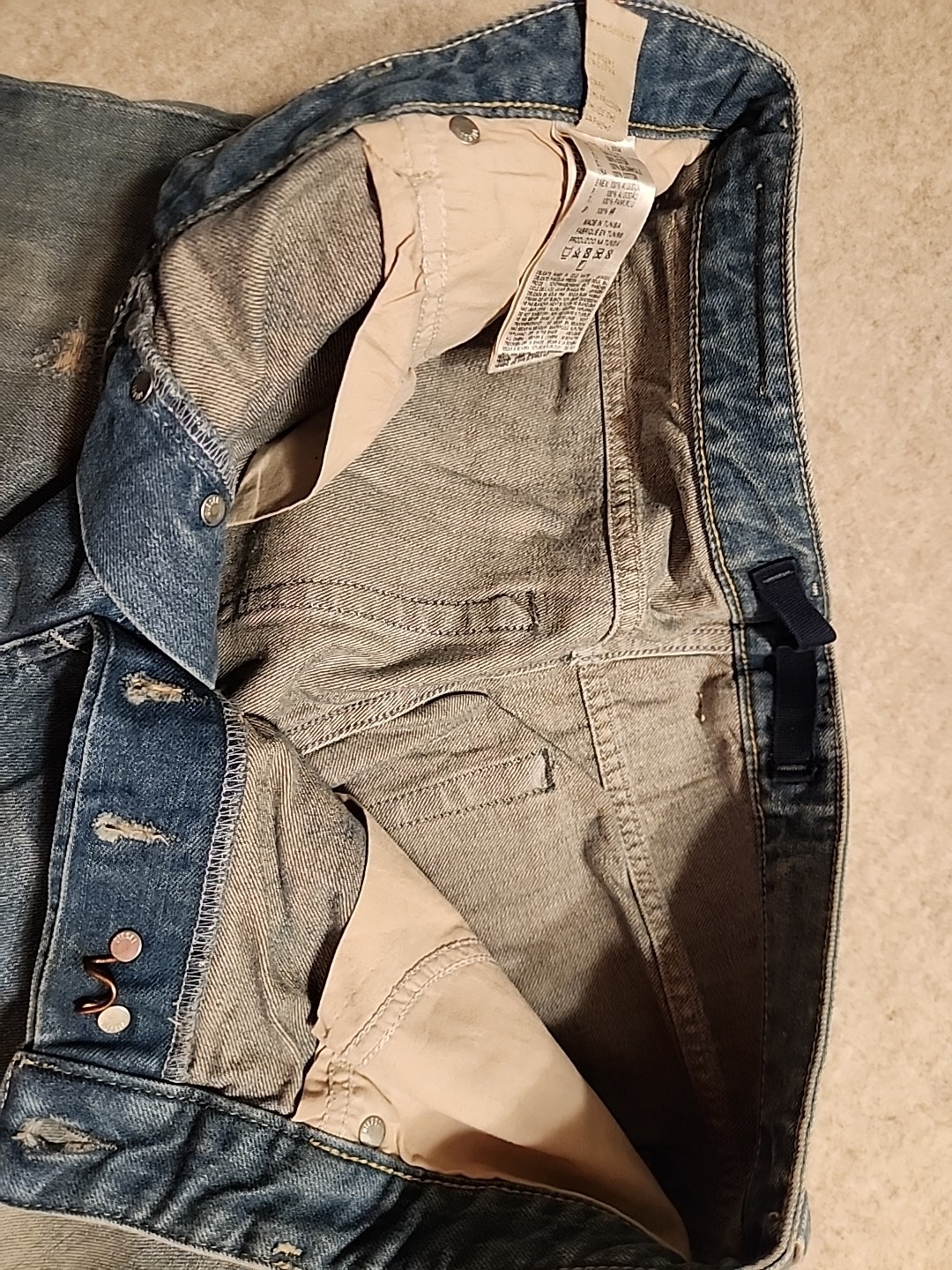 Diesel Eazee Relaxed Boyfriend Denim Jeans 30×25 whiskered Distress staining EUC