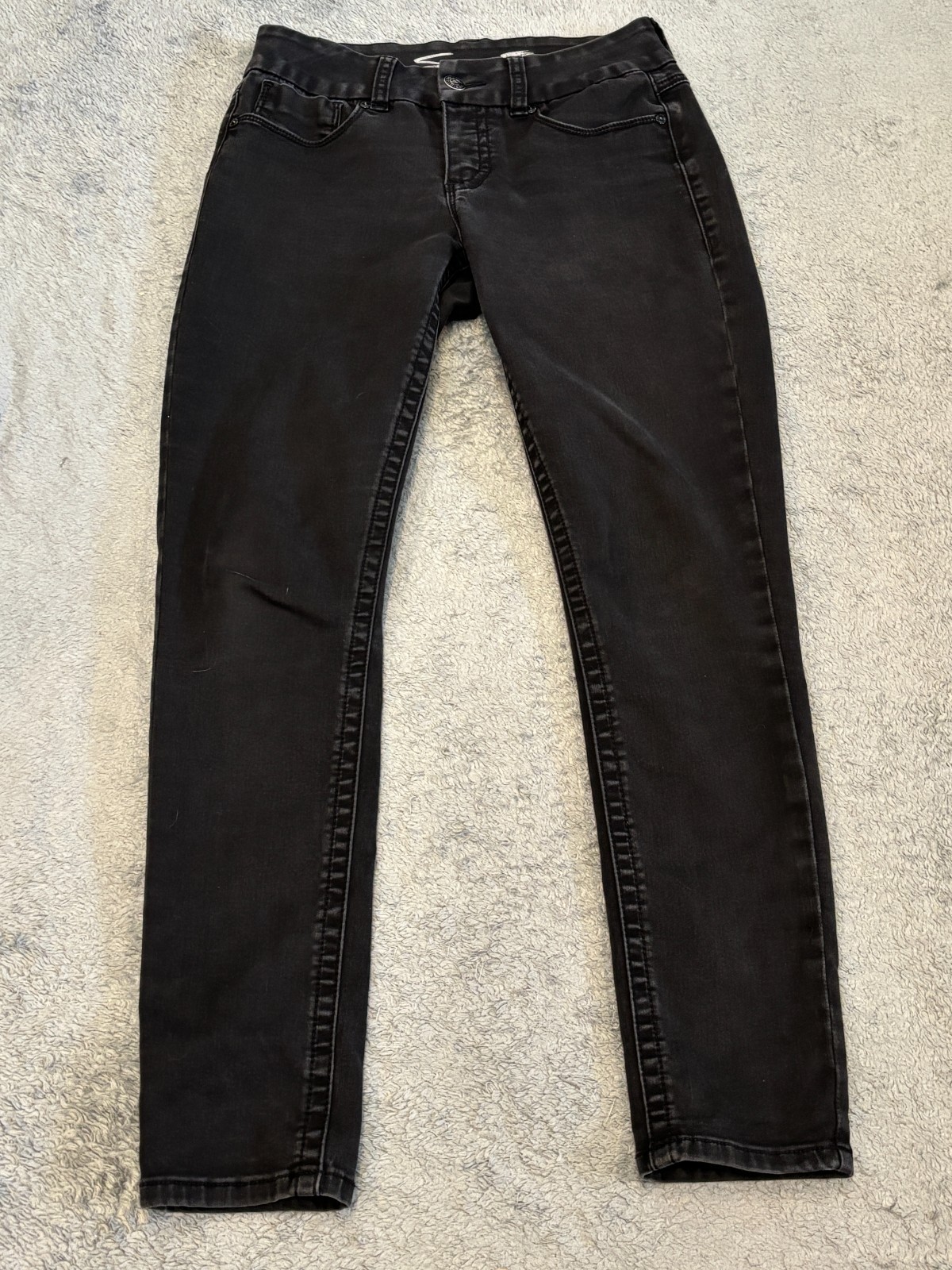 Seven7 Jeans Women’s 6 Black Skinny Tummyless High Rise Comfortable Stretch