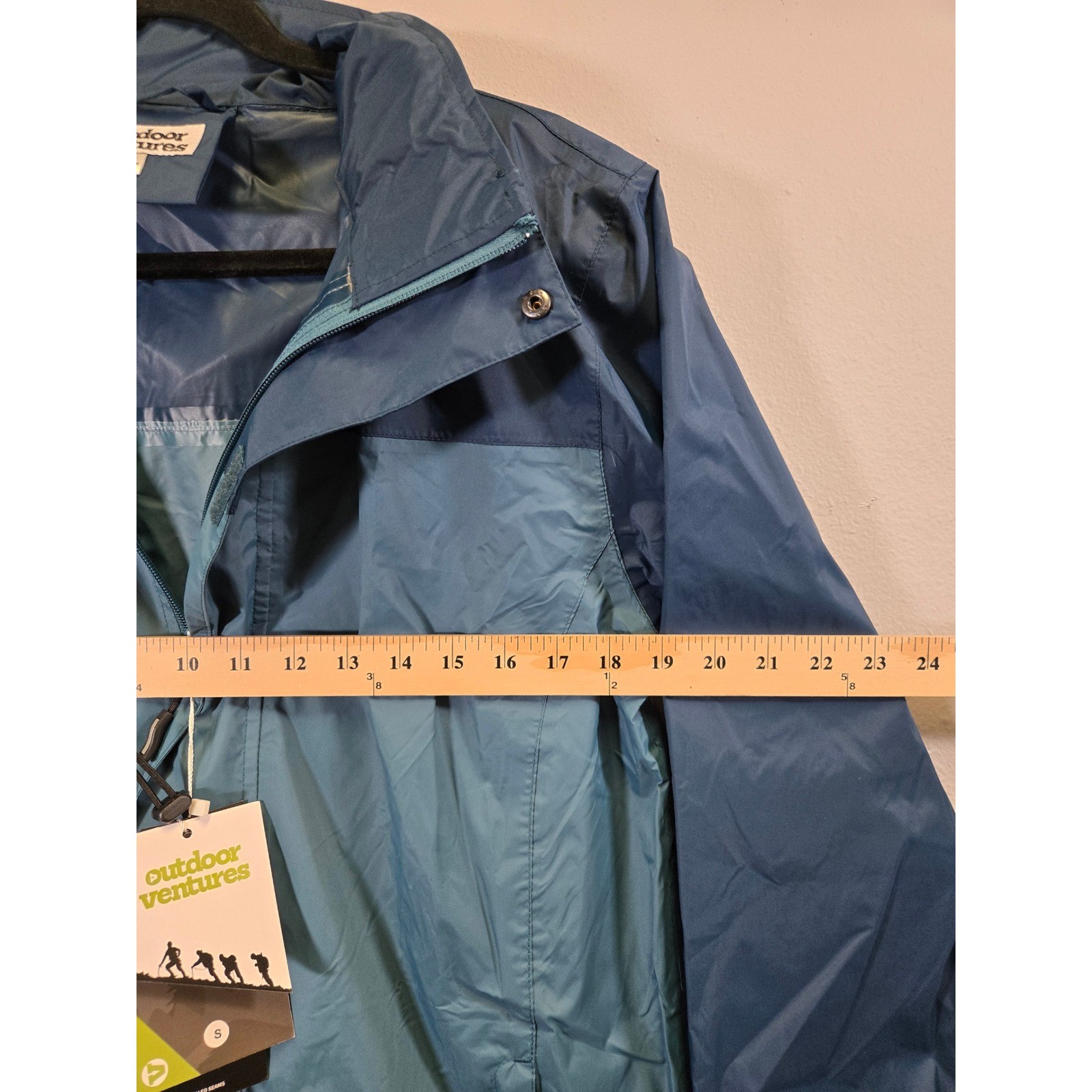 Outdoor Ventures Hiking Rain Jacket Windbreaker Sealed Seams Blue Small