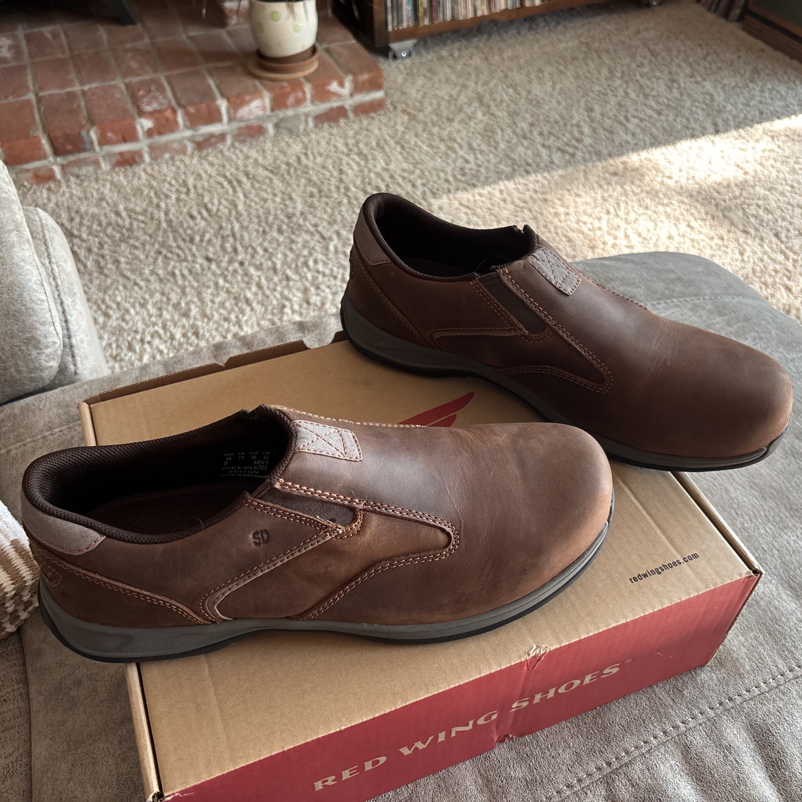 New Red Wing Men’s Size 14 D Non Metallic Hard Toe Toe ESD Slip-on work shoes