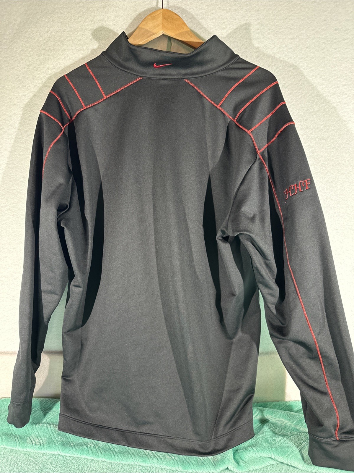 Nike Golf Mens Black w/red accent Pullover Long Sleeve Dri-Fit 1/4 Zip Sz LG