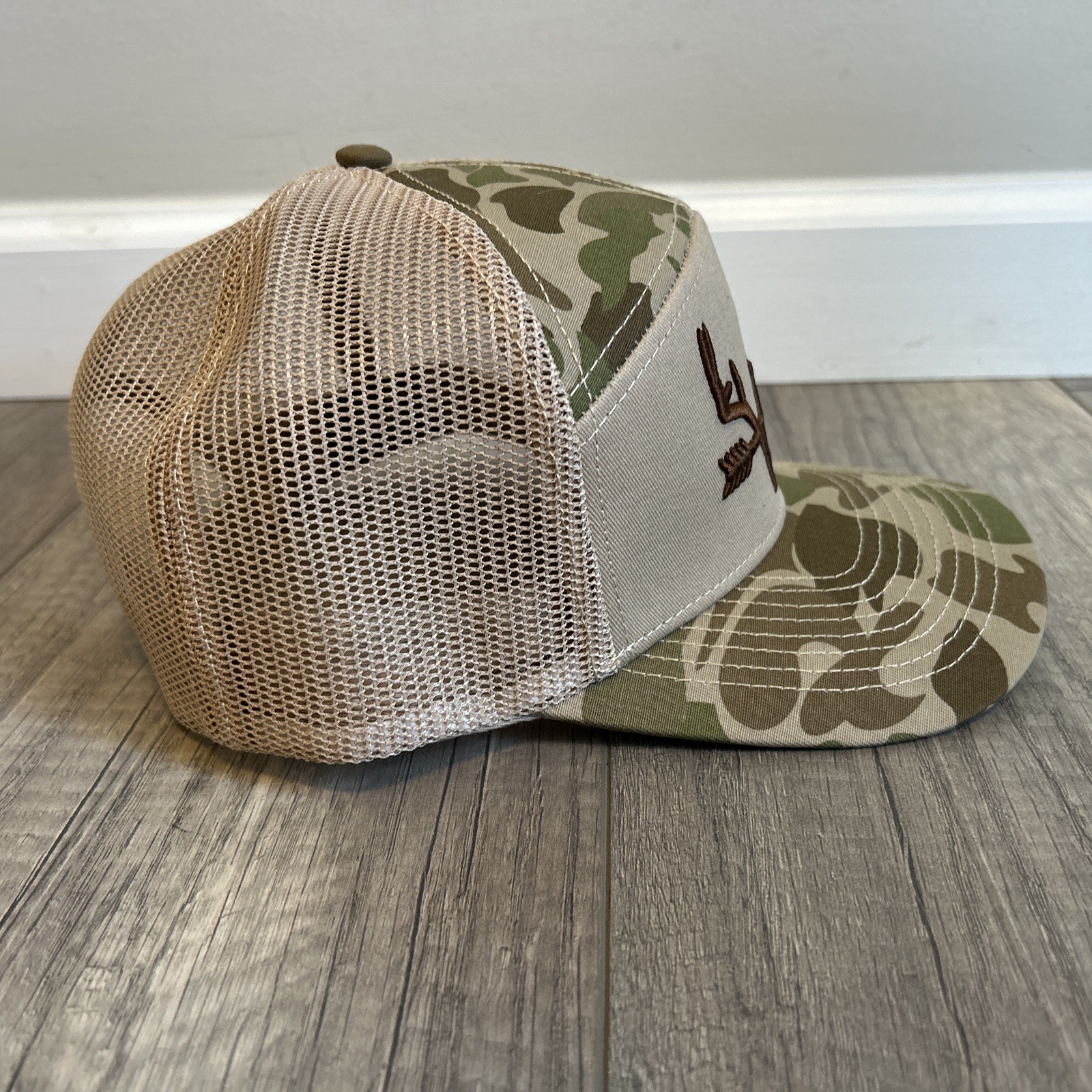 2 Webb Western Camouflage Antler Men’s Hats SnapBack Mesh Brown Beige Lot Pair