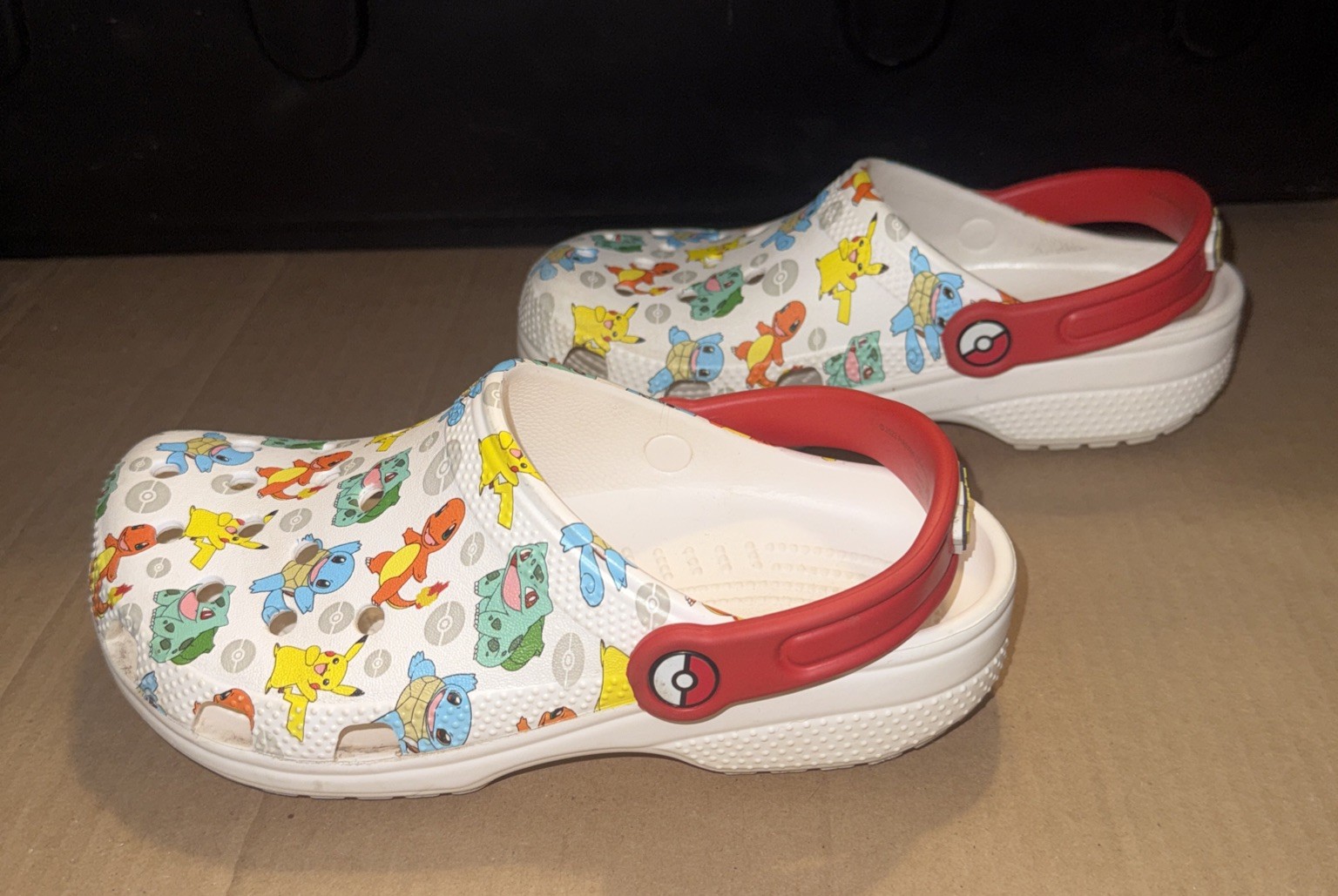Pokémon Crocs Clogs Size J3 – Pikachu Charmander Squirtle Kids 3 Unisex White