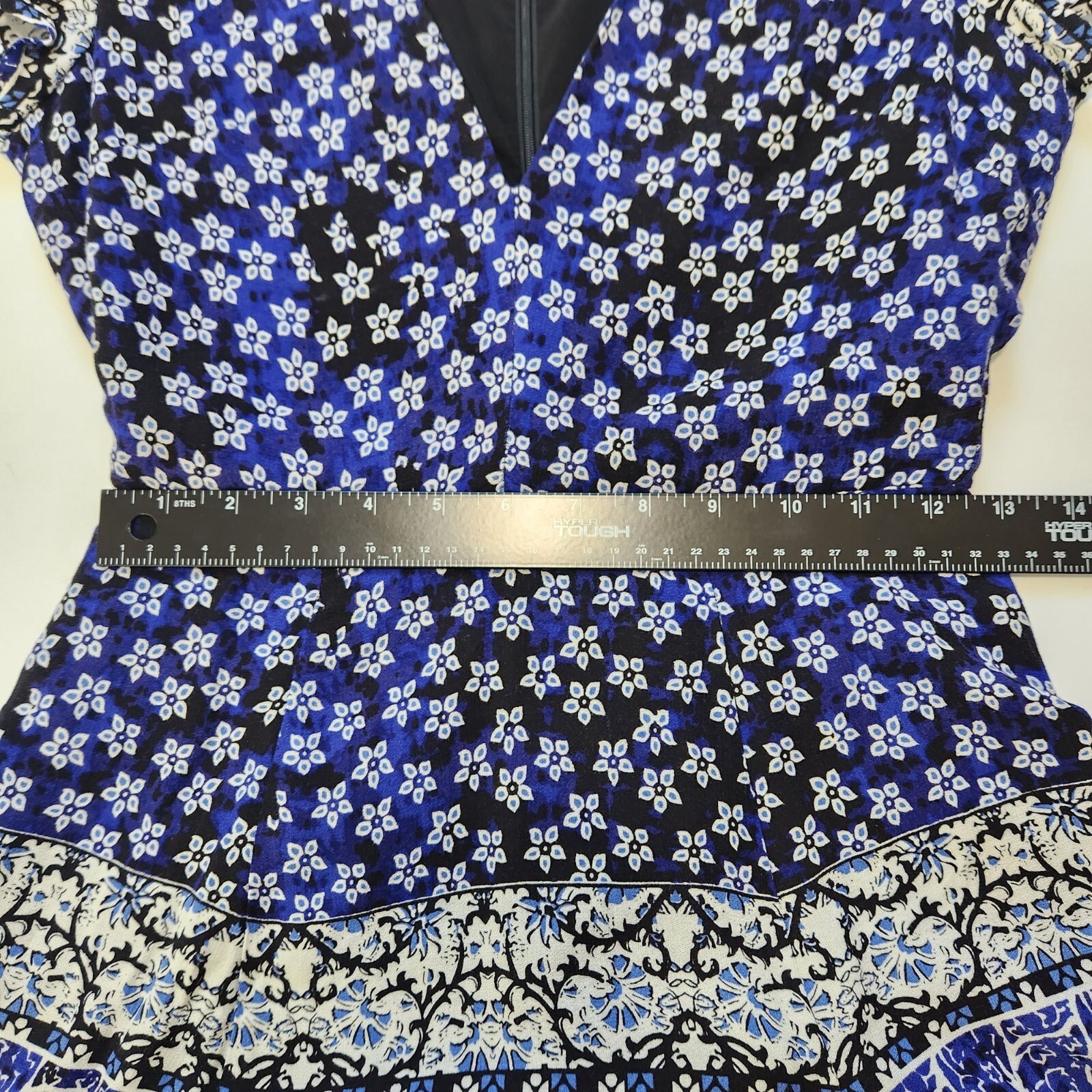 Lovers + Friends Cassidy V-Neck Mini Dress Size XS Paisley Black Blue