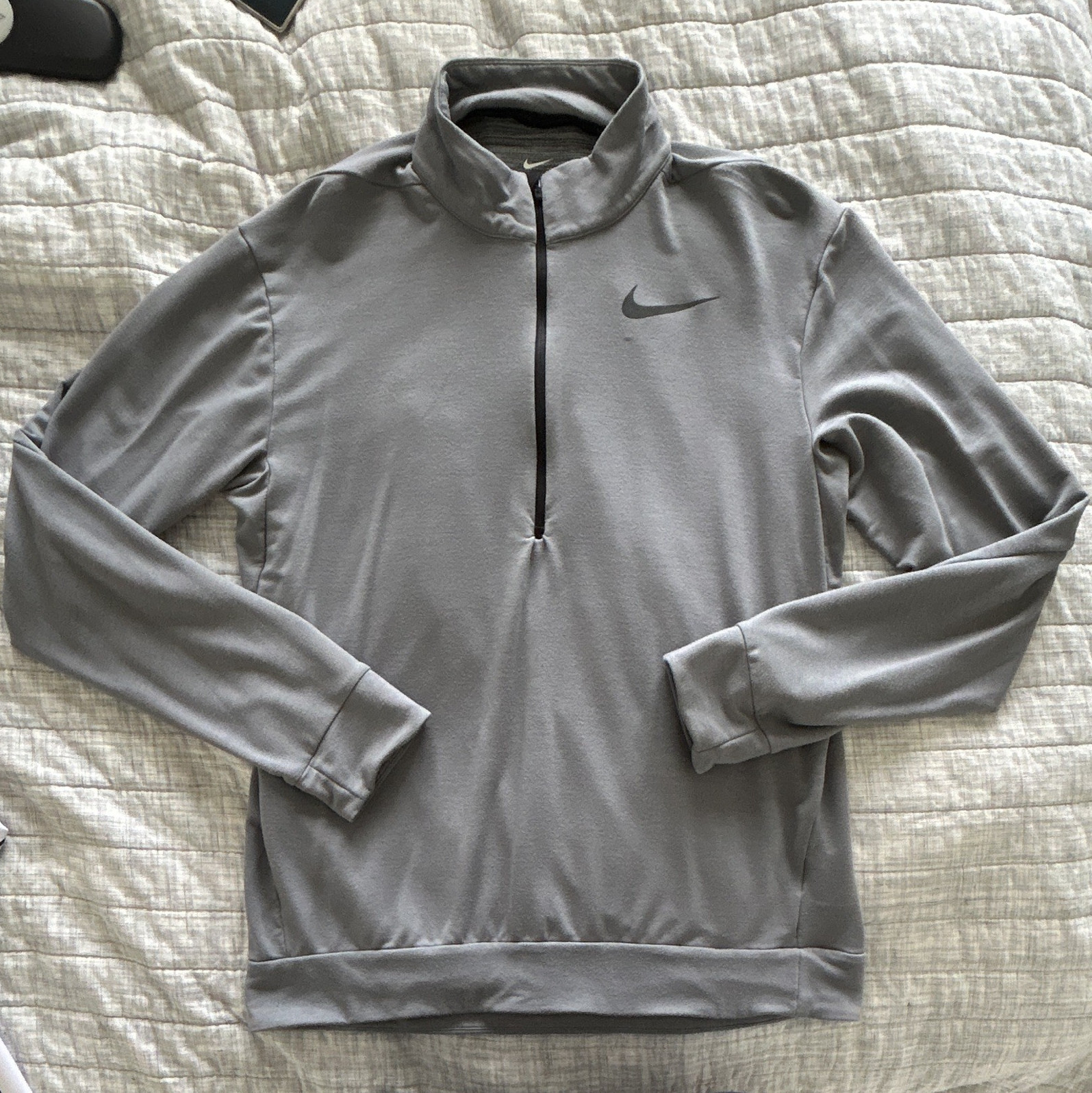 Nike Dri-FIT Gray Quarter Zip Men’s Size M