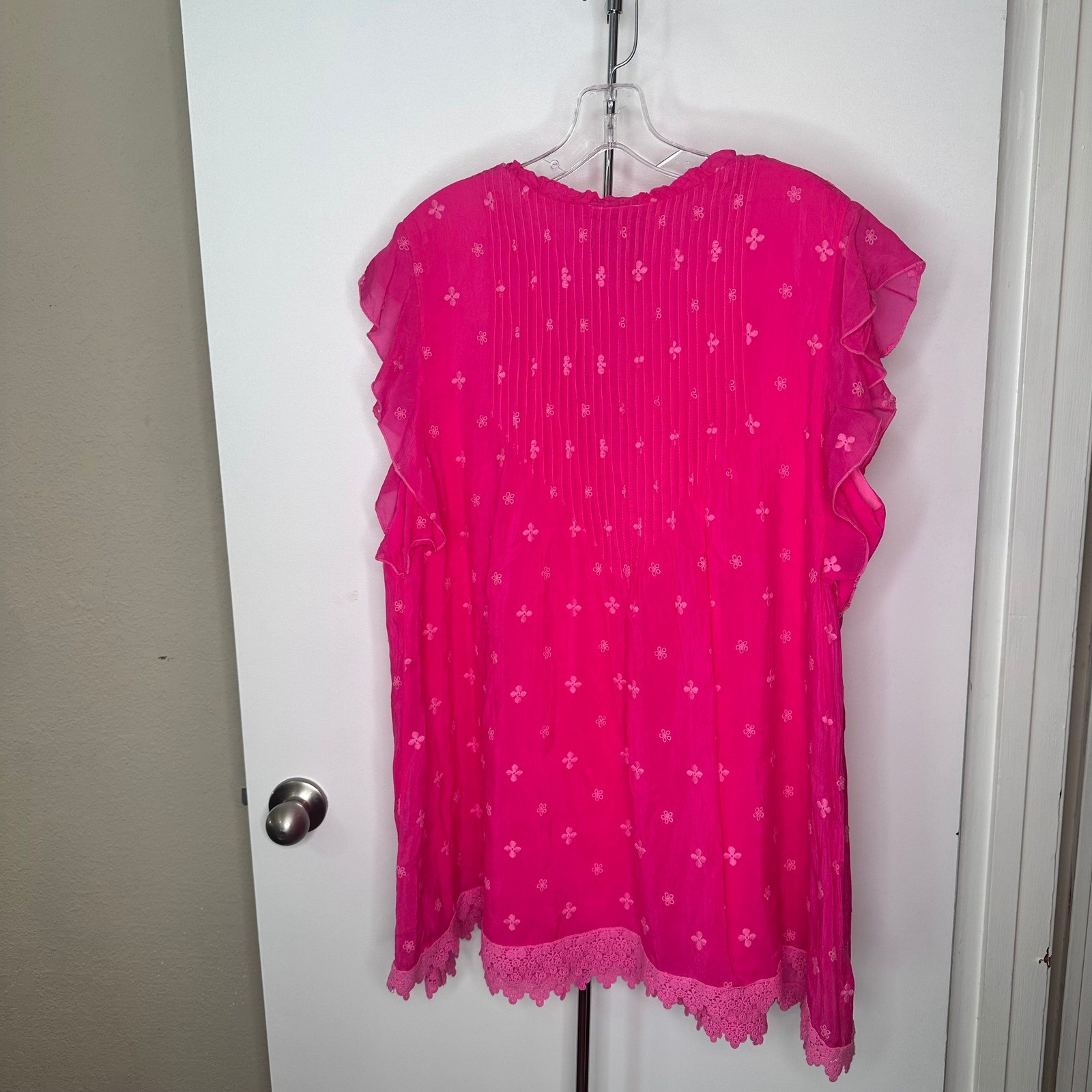 Johnny Was Hot Pink Embroidered Silk Blend Tunic Top Lace Trim V-Neck Large