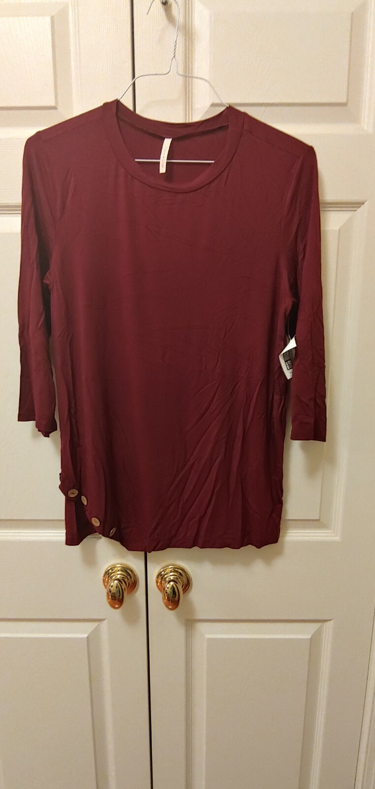 New Women Lime n Chili Burgundy Asymmetrical Button Hem Stretch T Shirt Size L