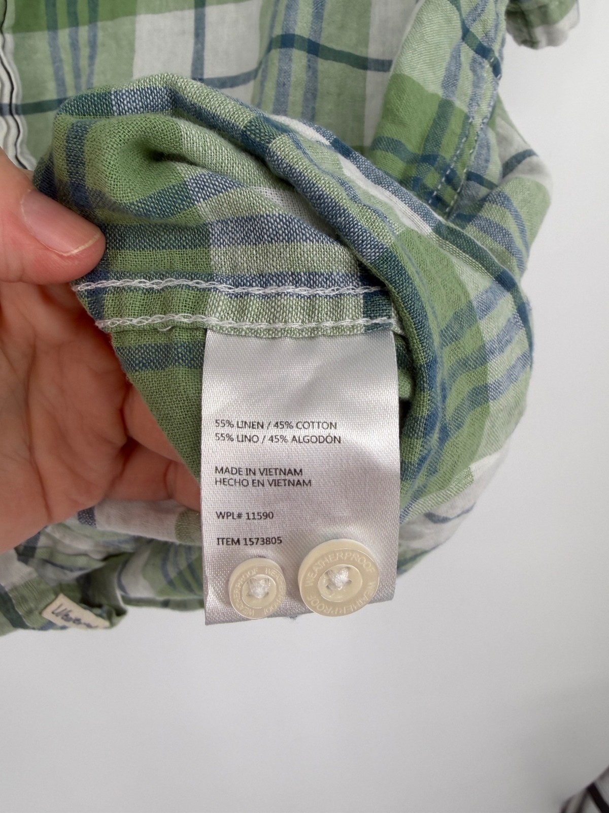Weatherproof Vintage size large button up