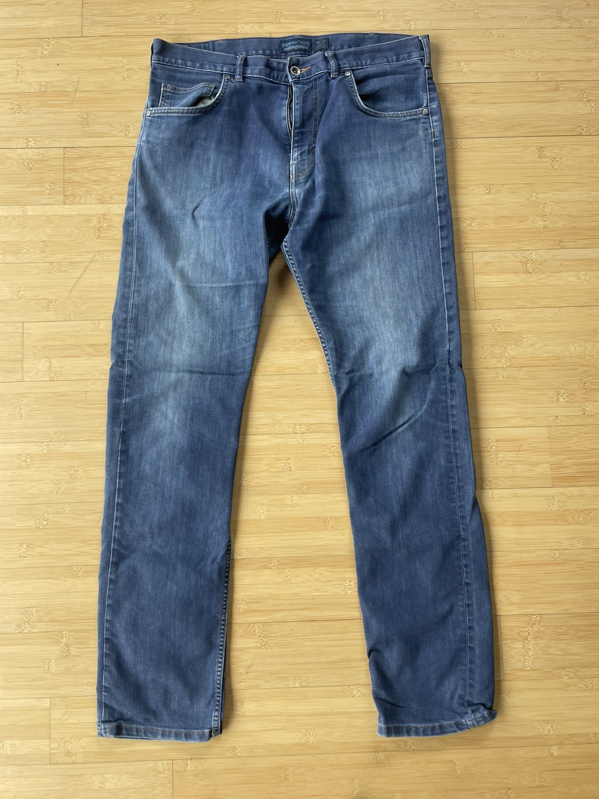Patagonia Jeans Men 35×34 Performance Straight Dark Wash Organic Denim 5 Pocket