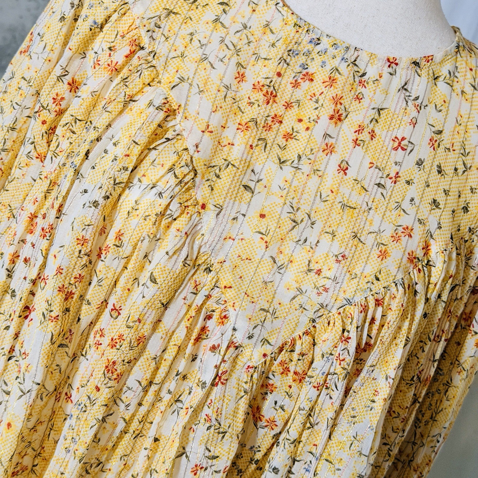 S. Oliver Yellow Floral Pleated Peasant Blouse,cottagecore, prairie,boho chic,