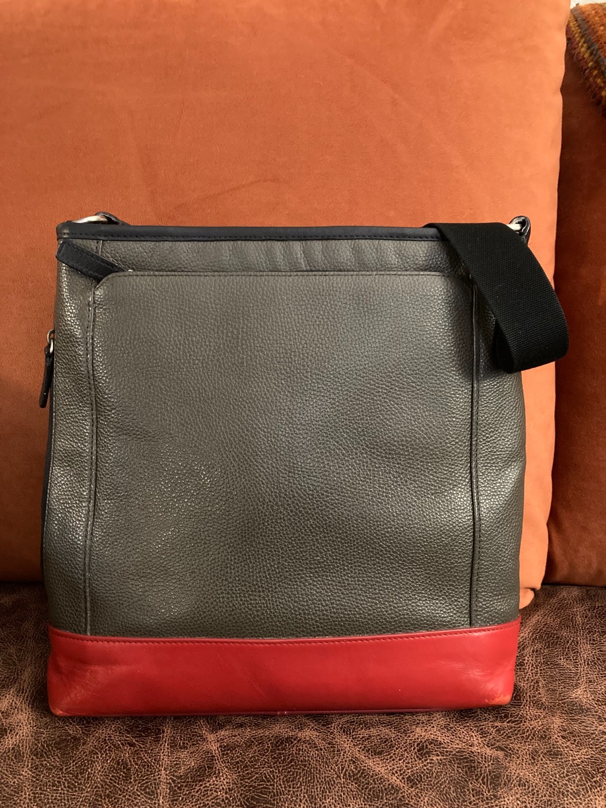Coach “Camden” crossbody in Gray and Orange/Red Leather_bag No. J1405-F71341