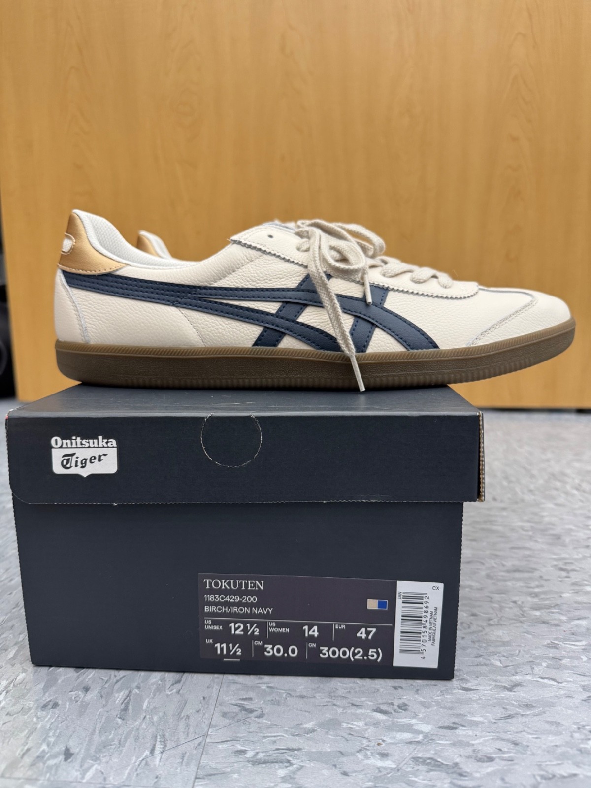 ASICS Onitsuka Tiger Tokuten Glacier Grey Peacoat 1183B938-020 Size 12.5 Unisex