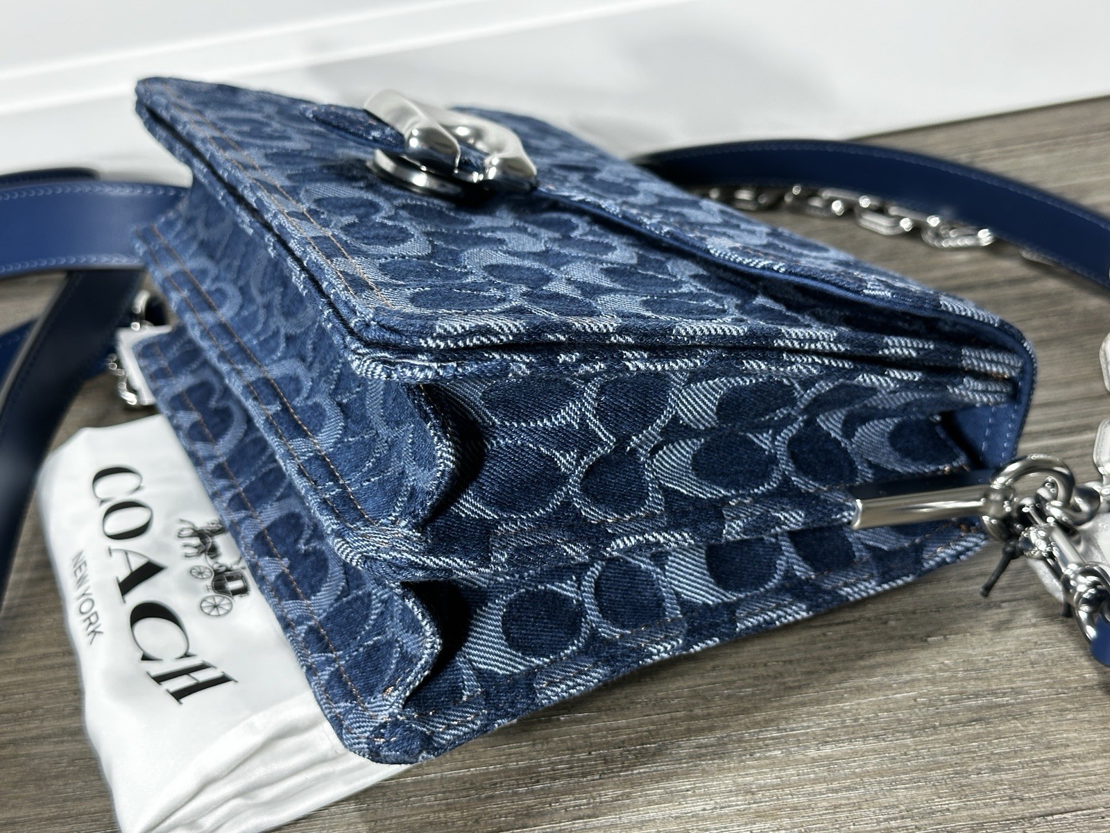 Coach Chain Tabby Shoulder Bag In Signature Denim CAN15