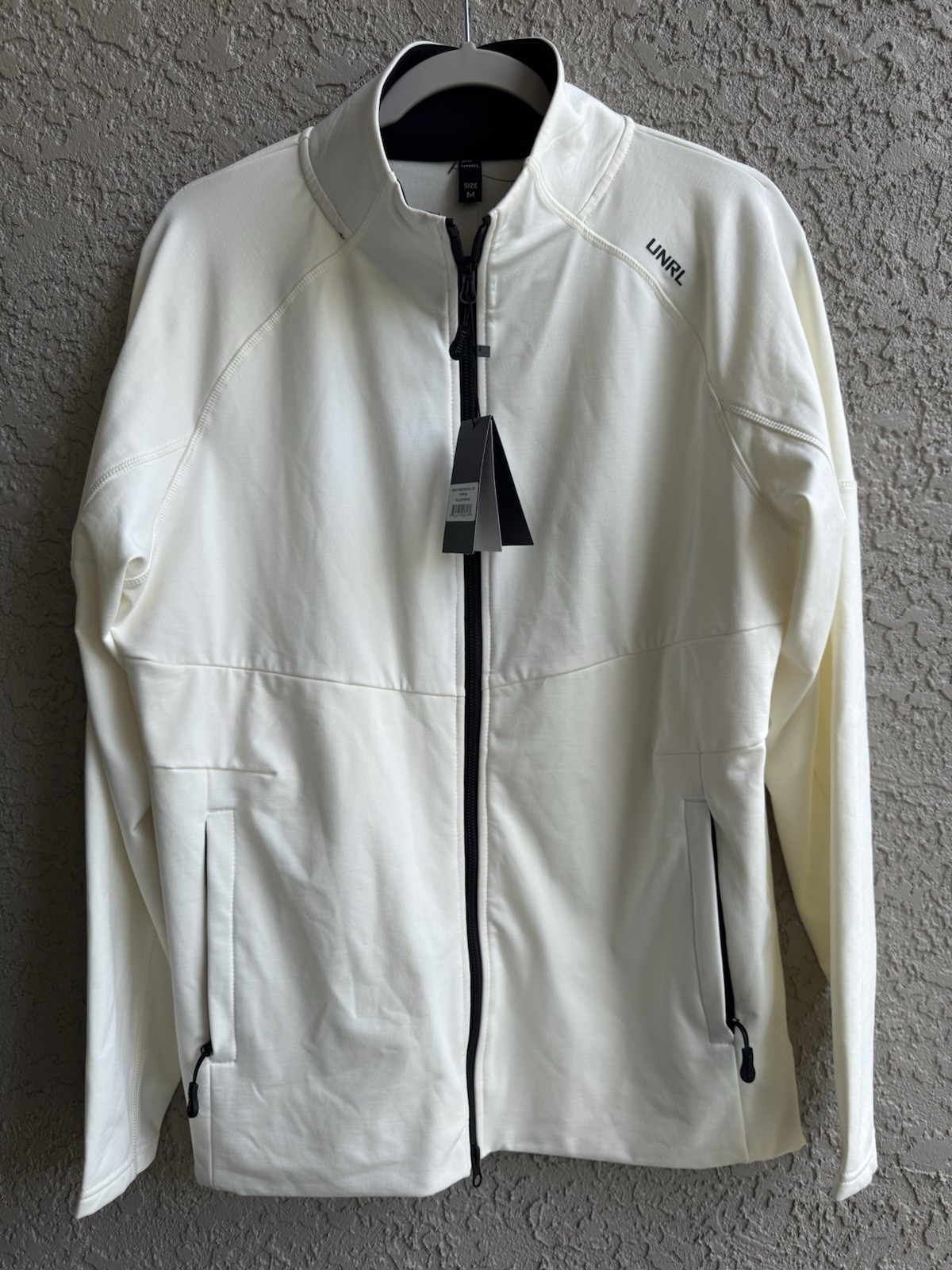 UNRL Transition Jacket Men’s Full Zip Beige Logo Outdoor Golf Sports Size M -NEW