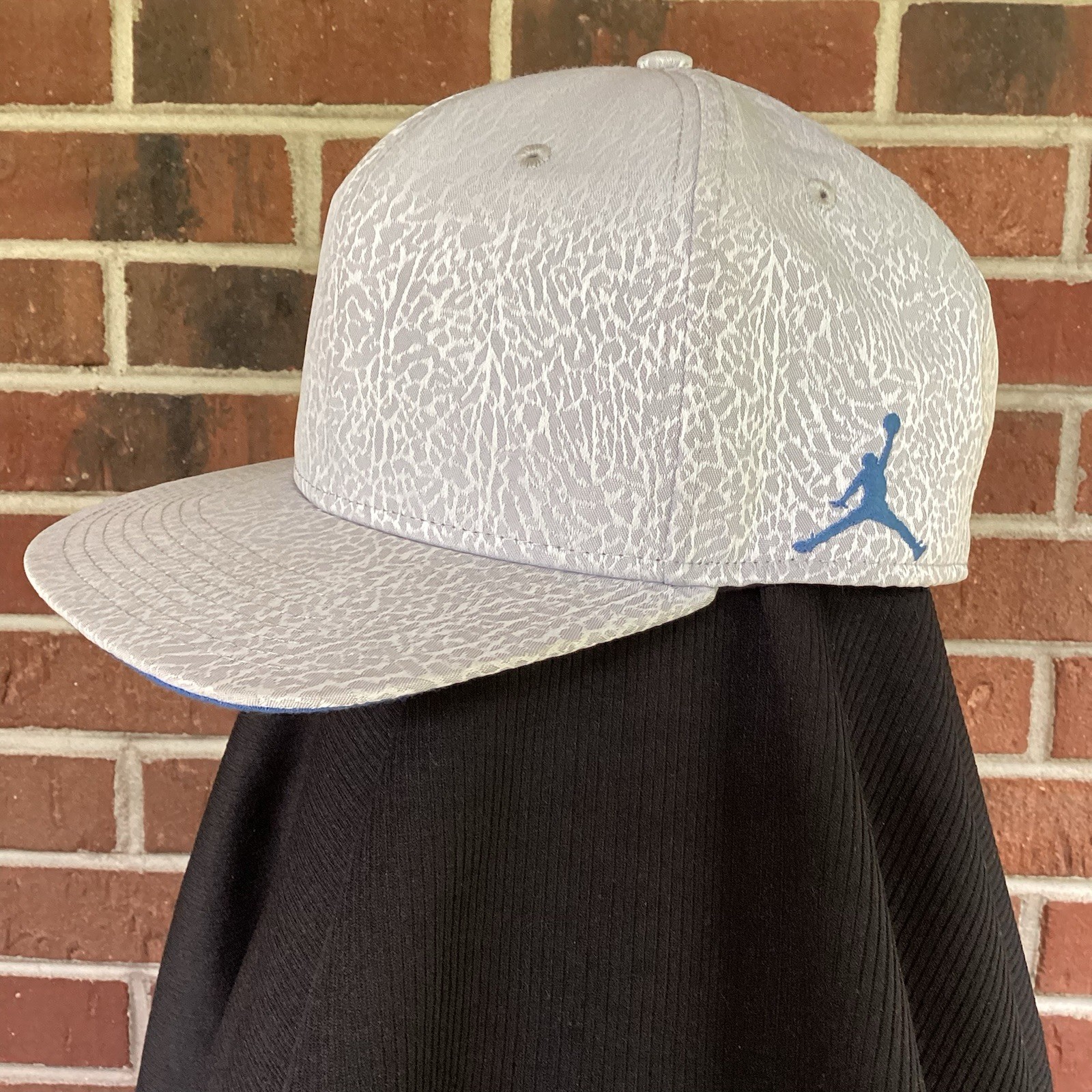 Air Jordon Jumpman Snapback Hat True OG Cement Elephant Gray New Without Tags