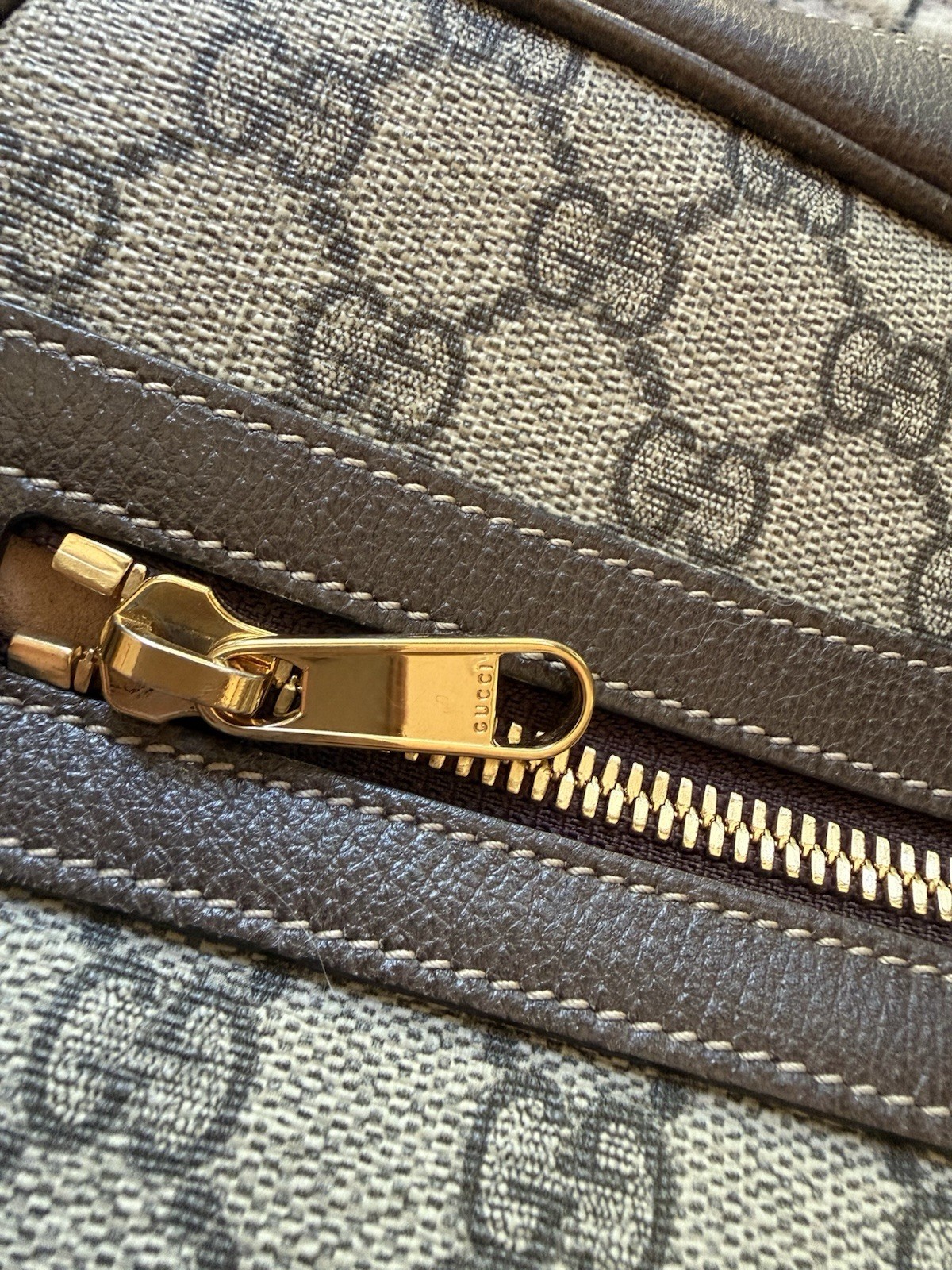 Gucci GG Supreme Monogram Ophidia Shoulder Bag