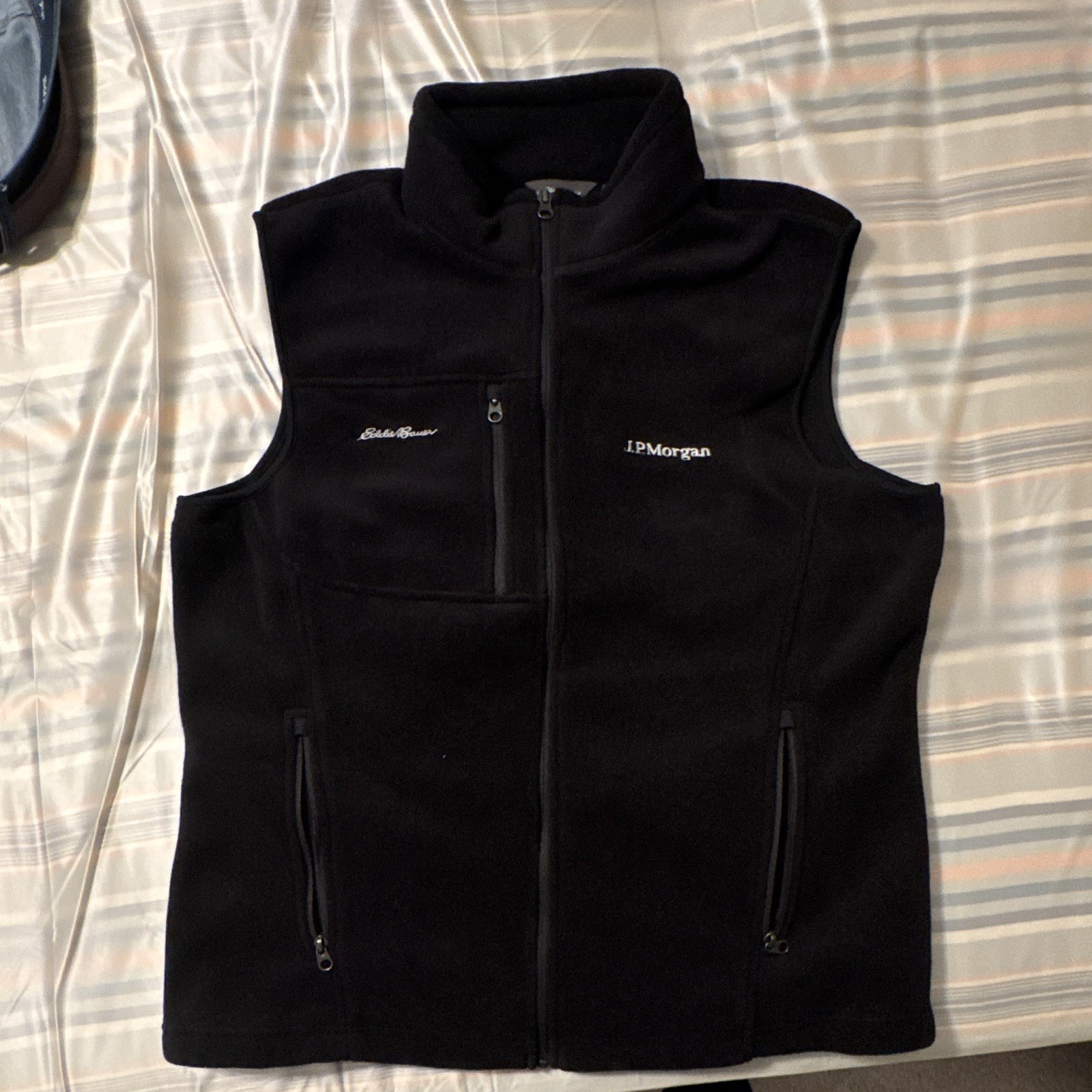 Eddie Bauer Men’s Black Fleece Full Zip Vest L J.P. Morgan Embroidered Logo