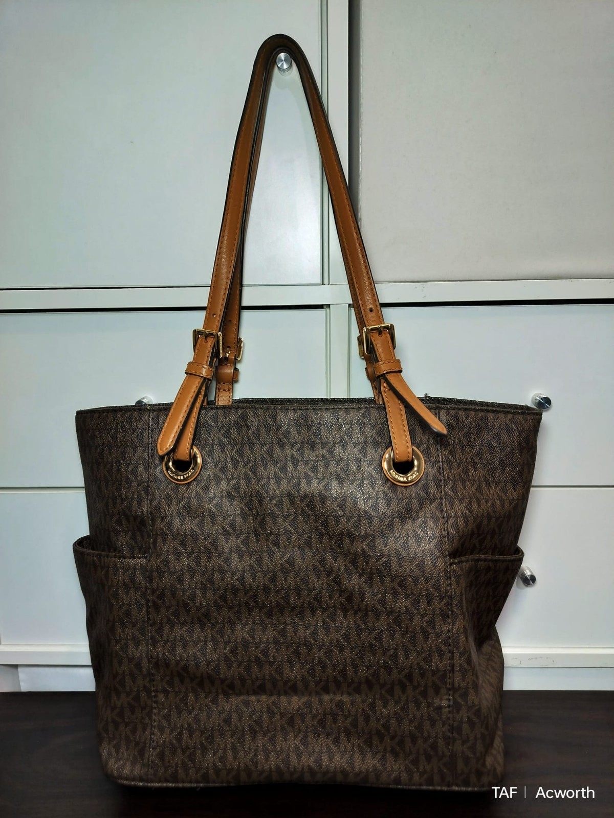 Michael Kors Brown Monogram Tote Shoulder Bag Zip Closure Gold Hardware