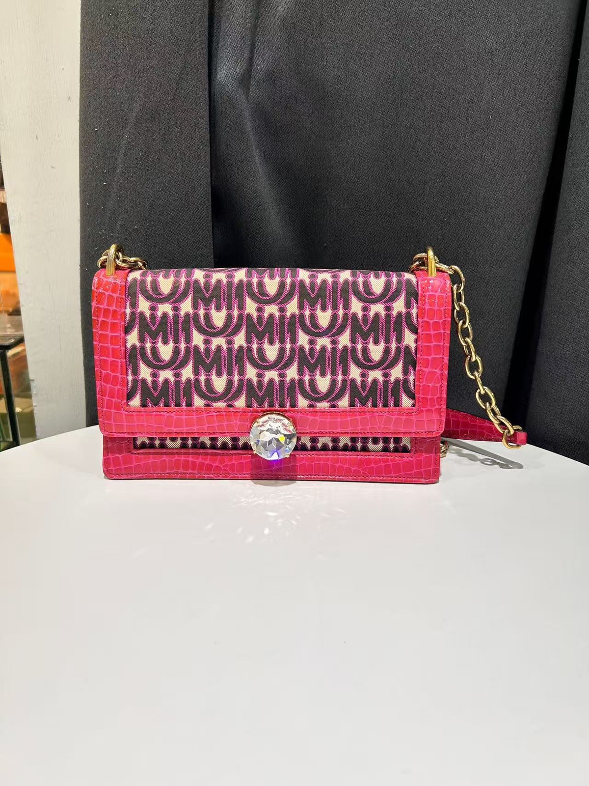 Miu Miu Flap Chain Shoulder Bag Fuchsia Croc Embossed Leather Italy